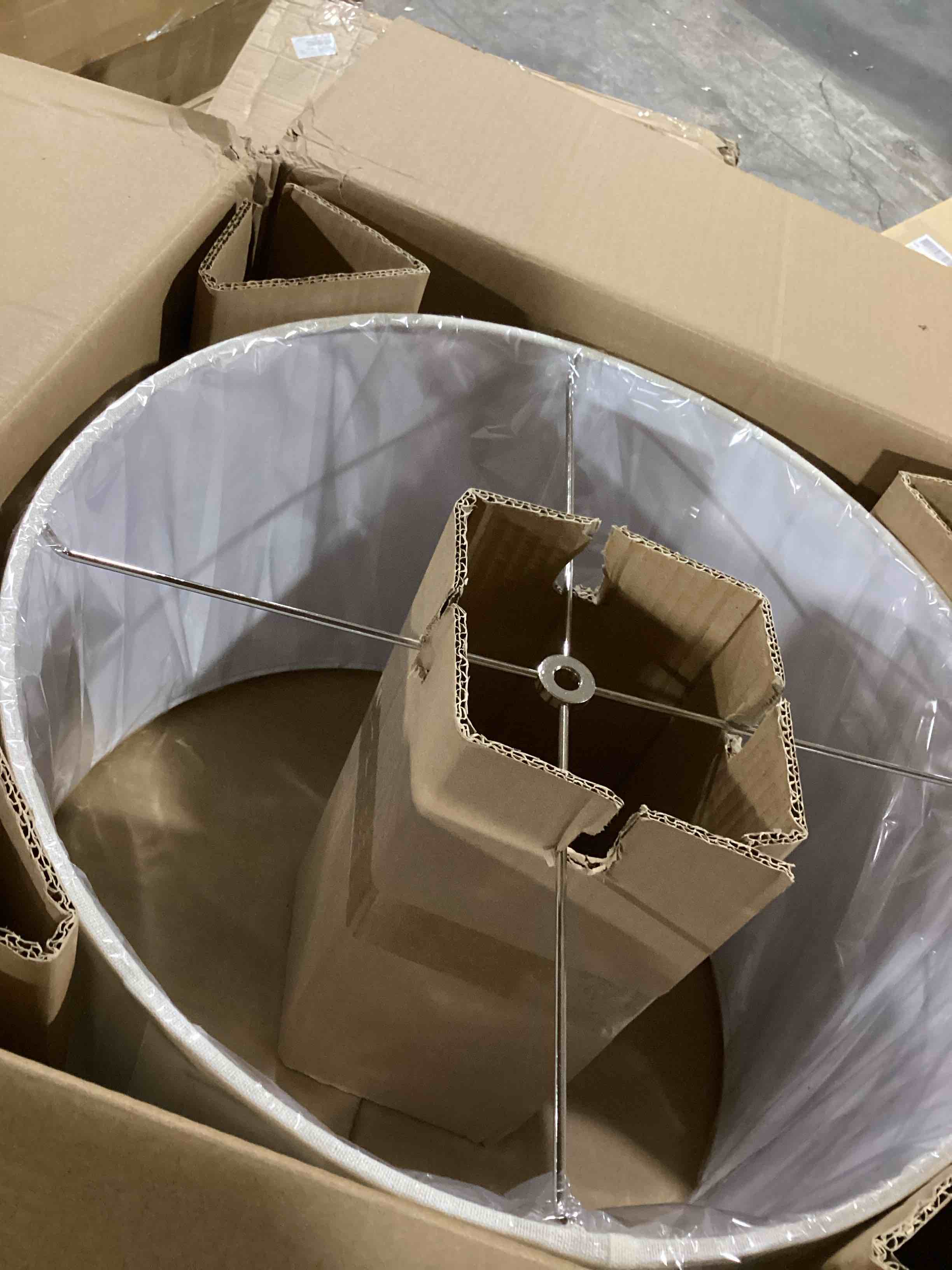 https://s3.amazonaws.com/lotting-images-prod/bidfta/ORG6659706_1725389351027.jpeg