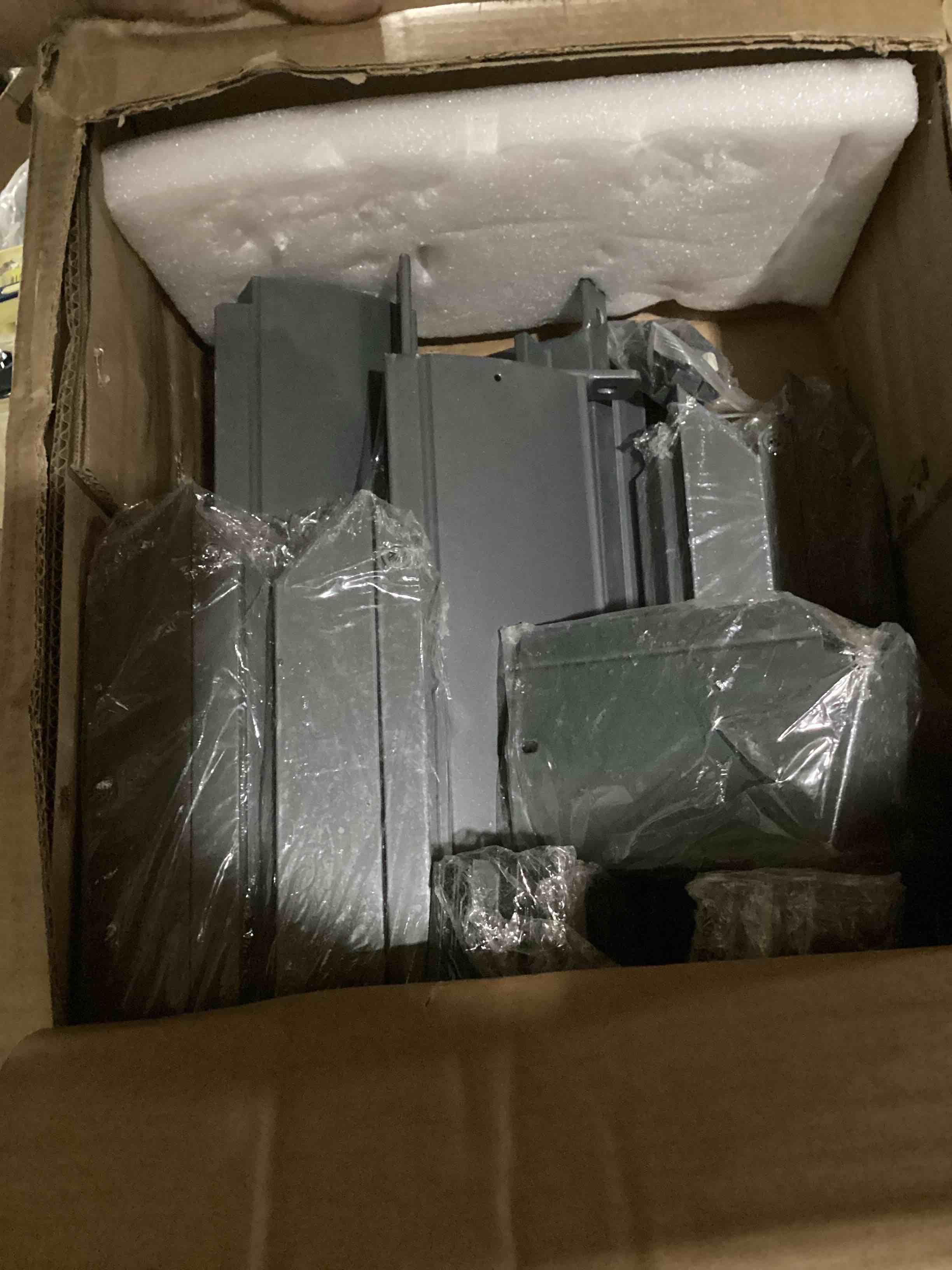 https://s3.amazonaws.com/lotting-images-prod/bidfta/ORG6662689_1726681435288.jpeg