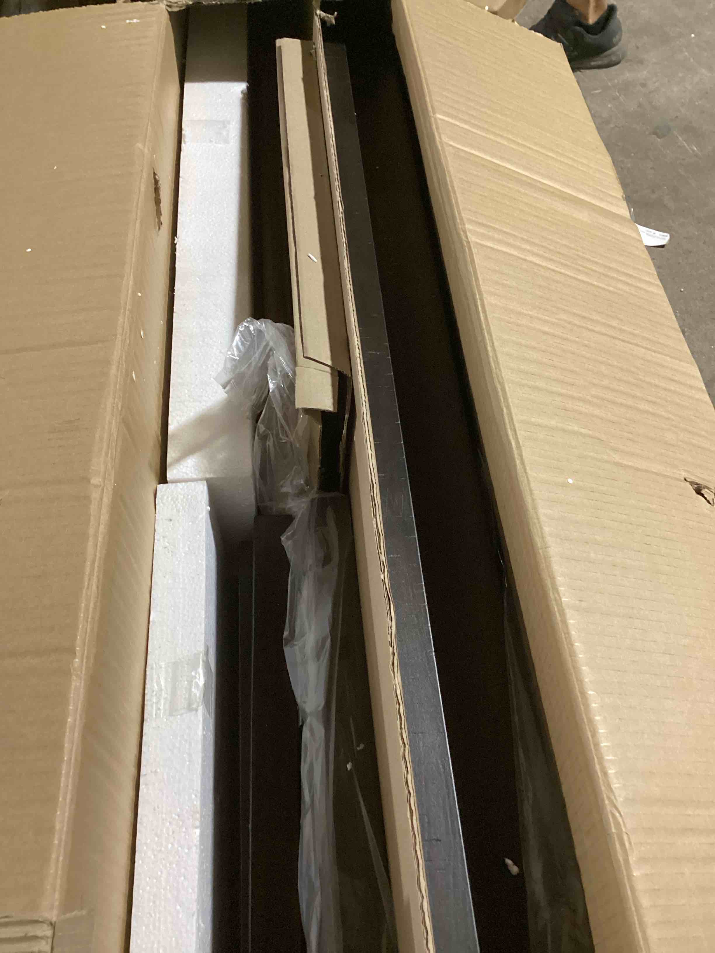 https://s3.amazonaws.com/lotting-images-prod/bidfta/ORG6662701_1726684718356.jpeg