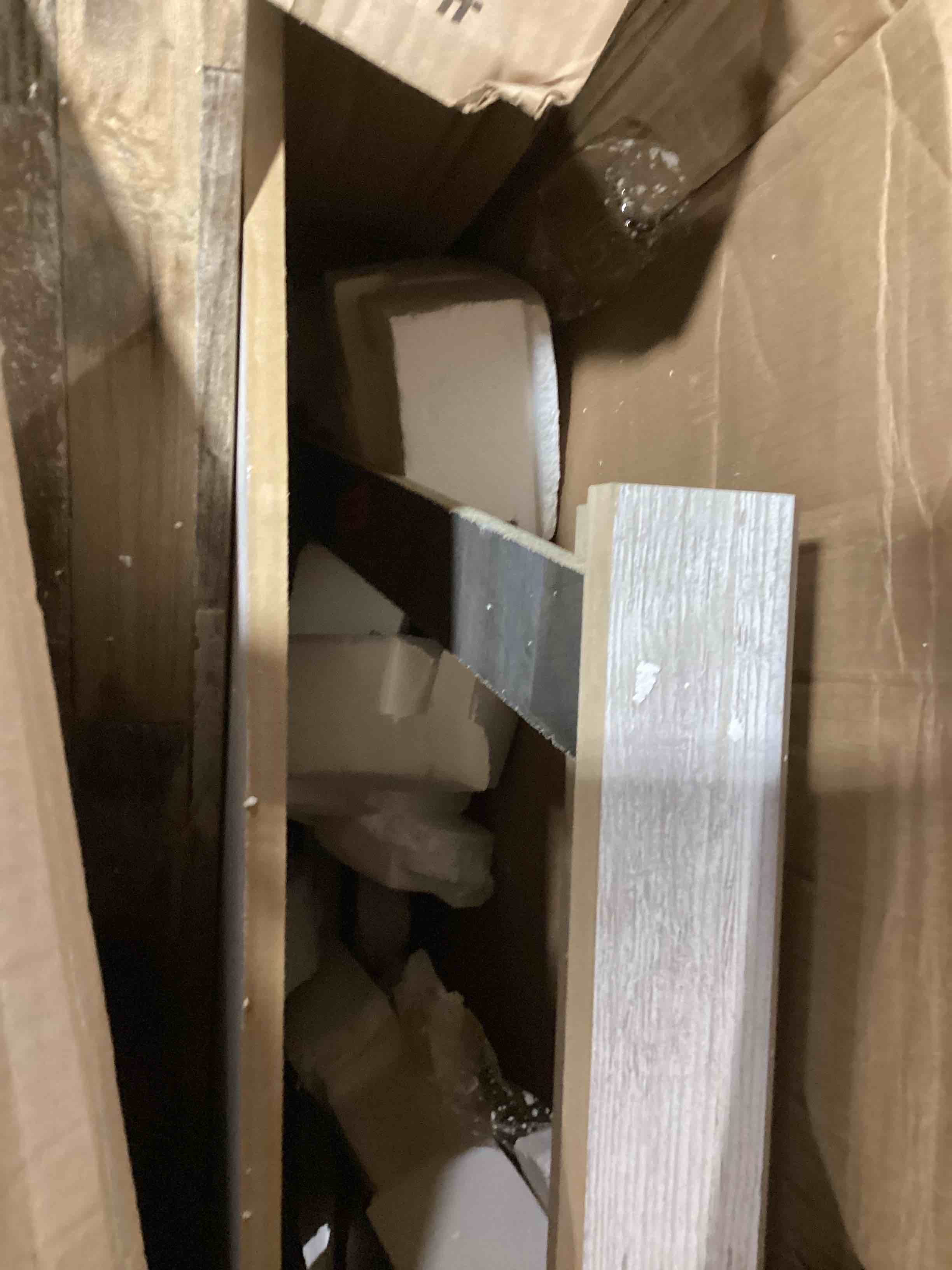 https://s3.amazonaws.com/lotting-images-prod/bidfta/ORG6664449_1724875510922.jpeg