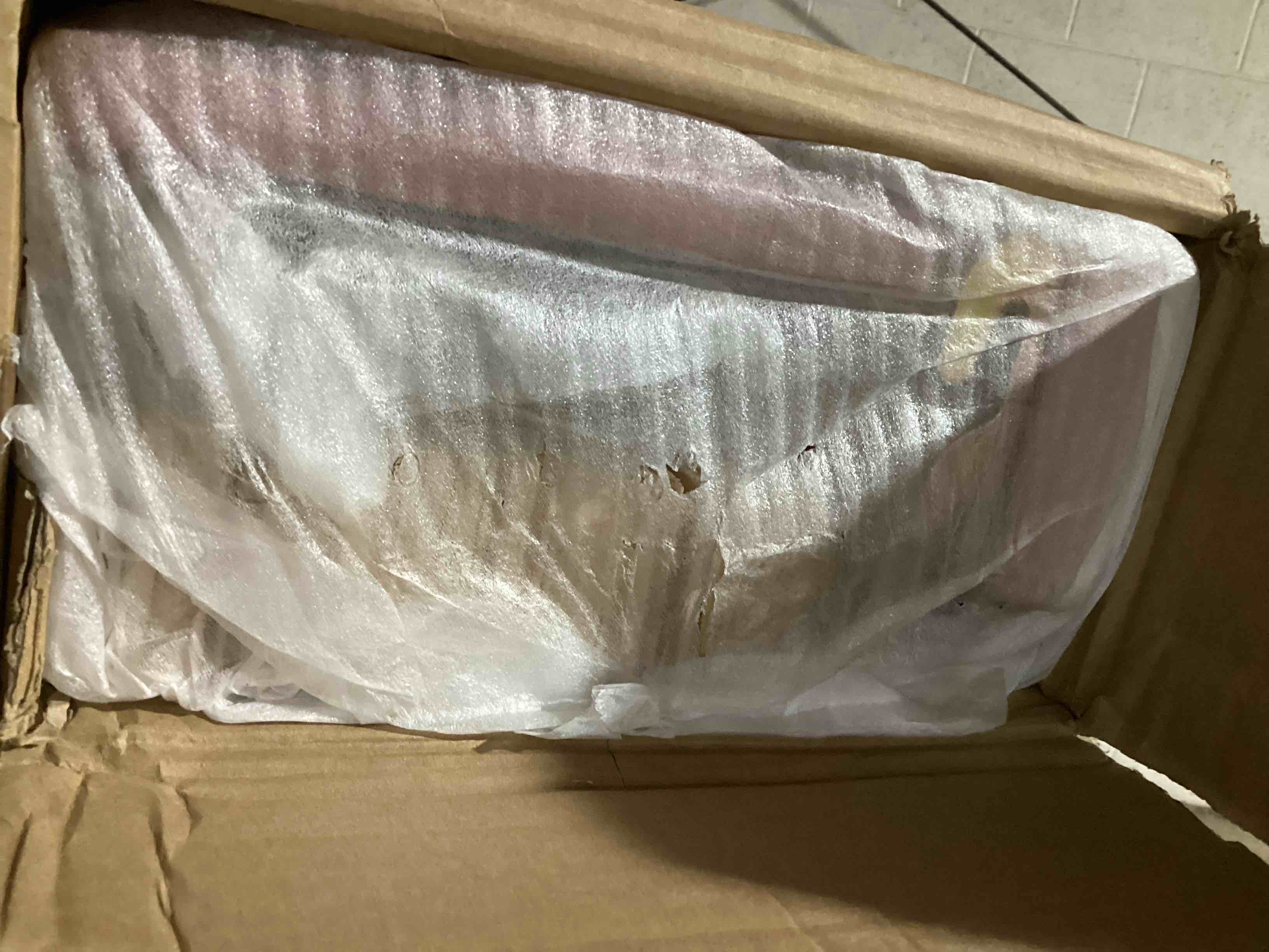 https://s3.amazonaws.com/lotting-images-prod/bidfta/ORG6665292_1727188820416.jpeg