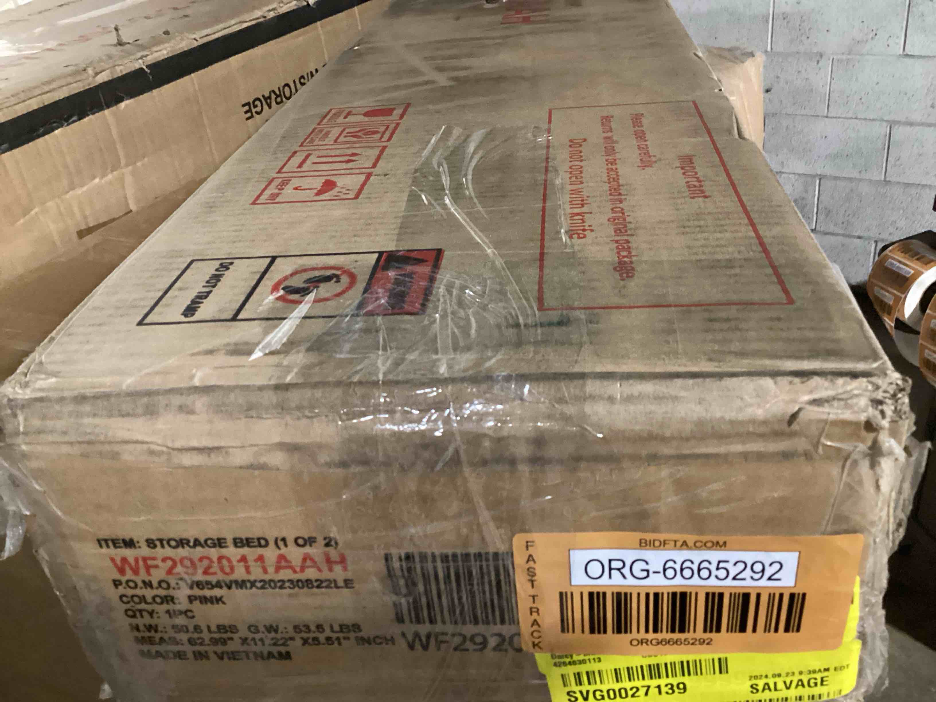 https://s3.amazonaws.com/lotting-images-prod/bidfta/ORG6665292_1727188882335.jpeg