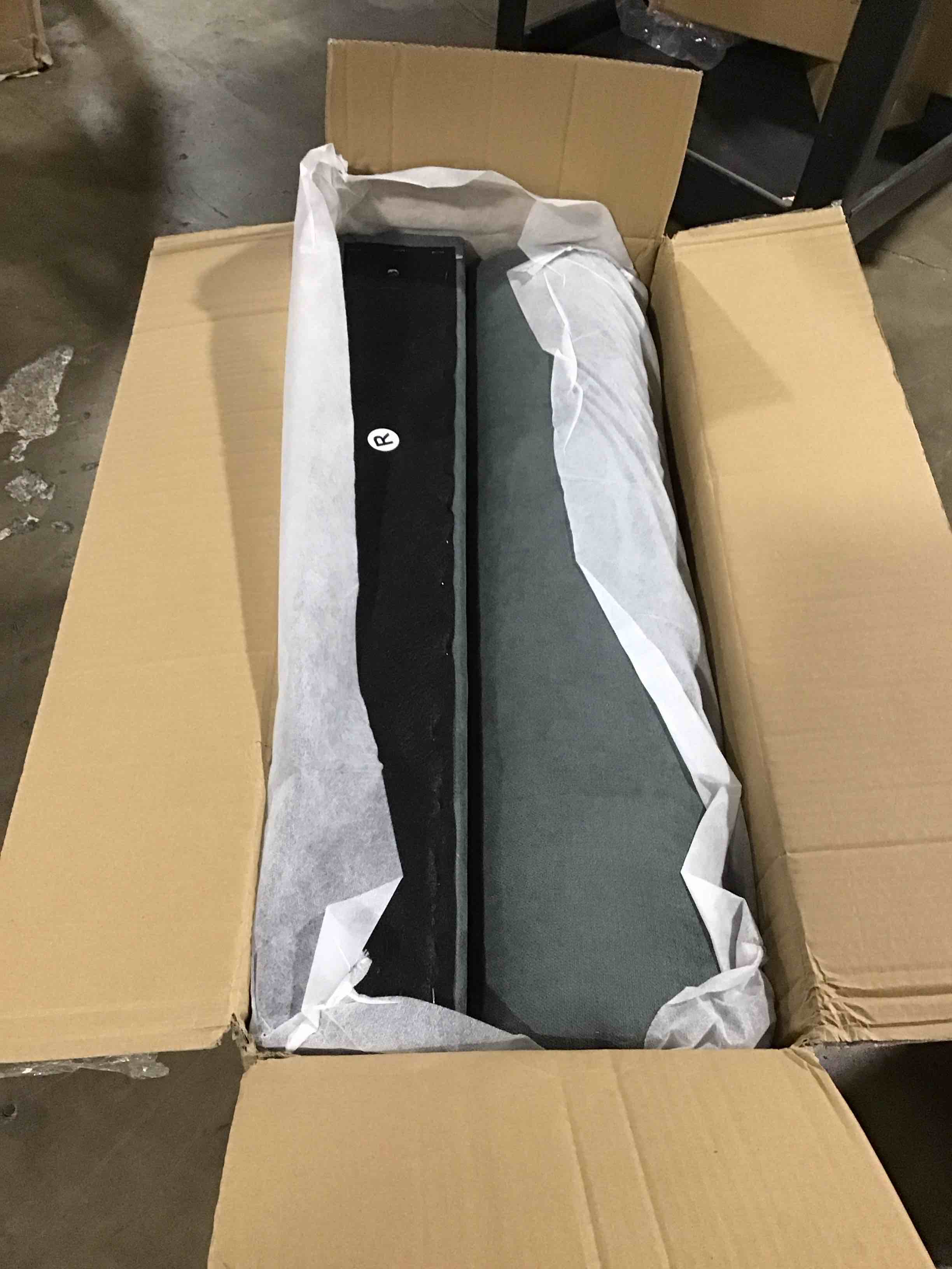 https://s3.amazonaws.com/lotting-images-prod/bidfta/ORG6666004_1728484902160.jpeg