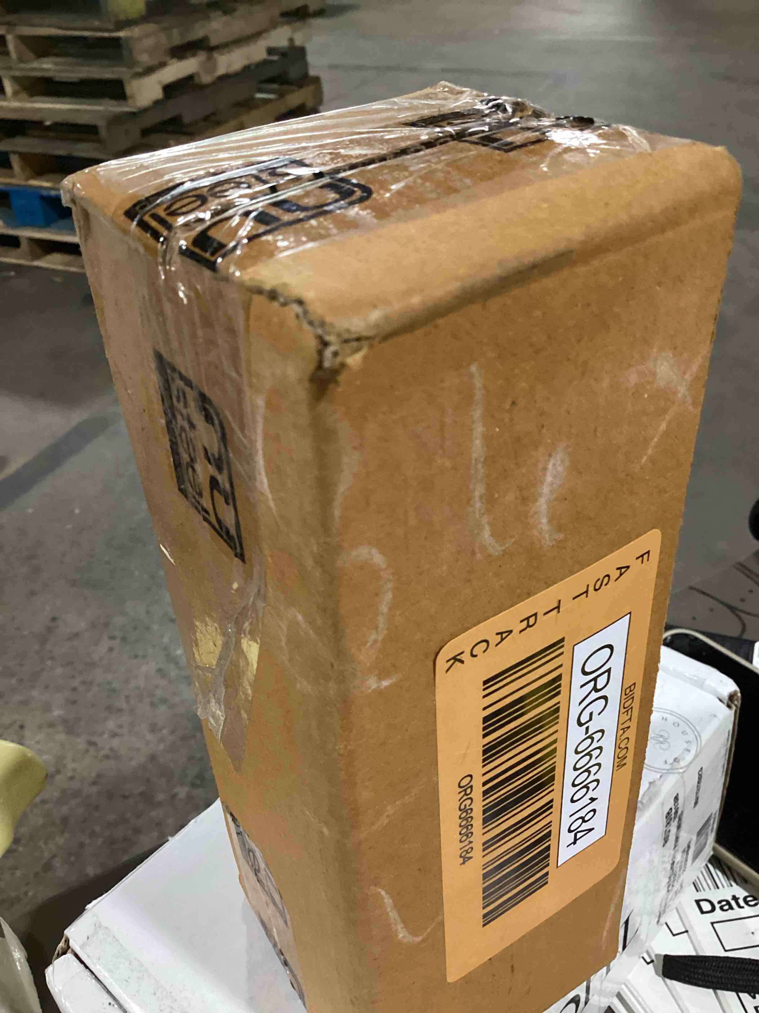 https://s3.amazonaws.com/lotting-images-prod/bidfta/ORG6666184_1728672394351.jpeg