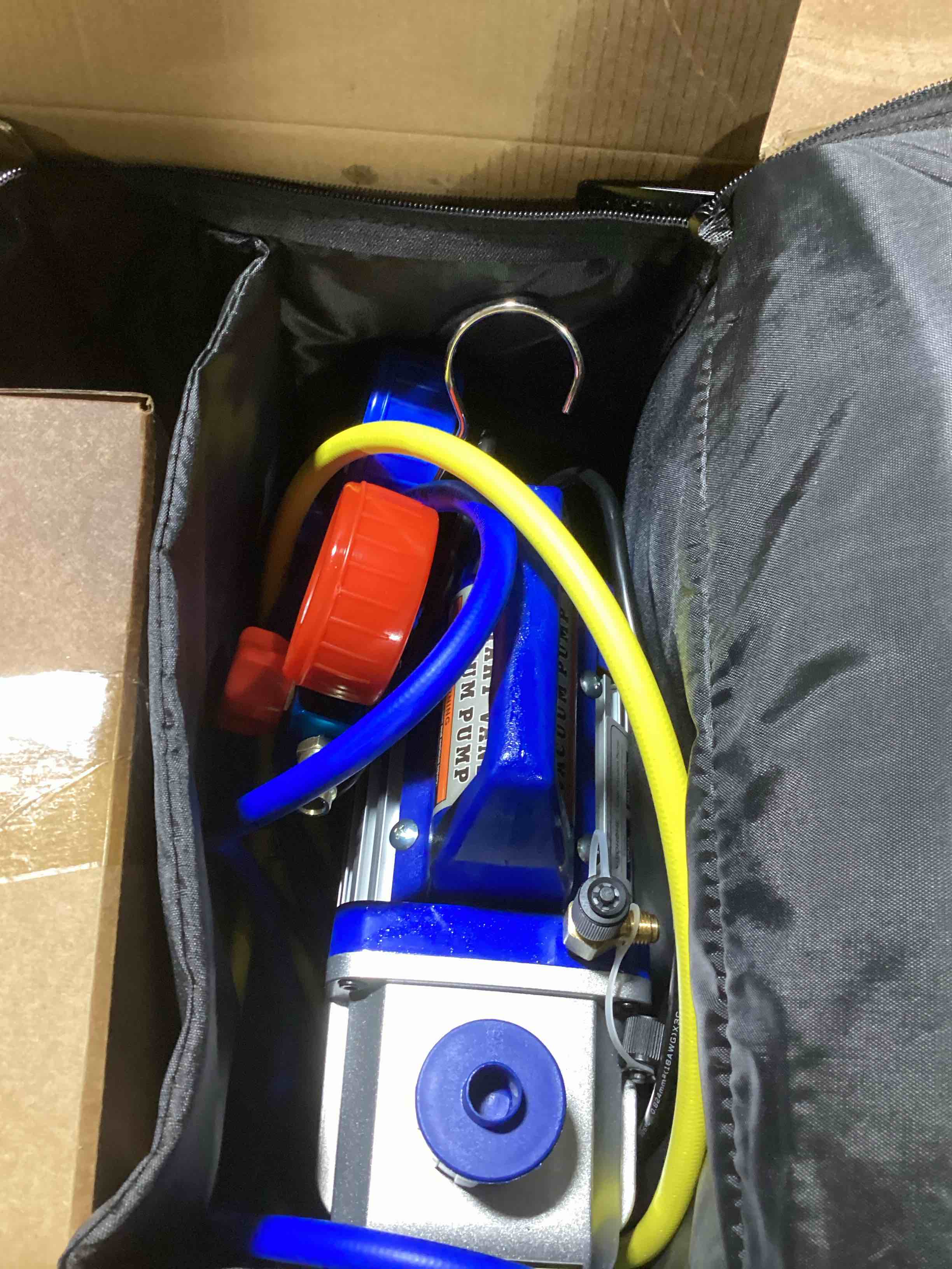 https://s3.amazonaws.com/lotting-images-prod/bidfta/ORG6666350_1729099247017.jpeg