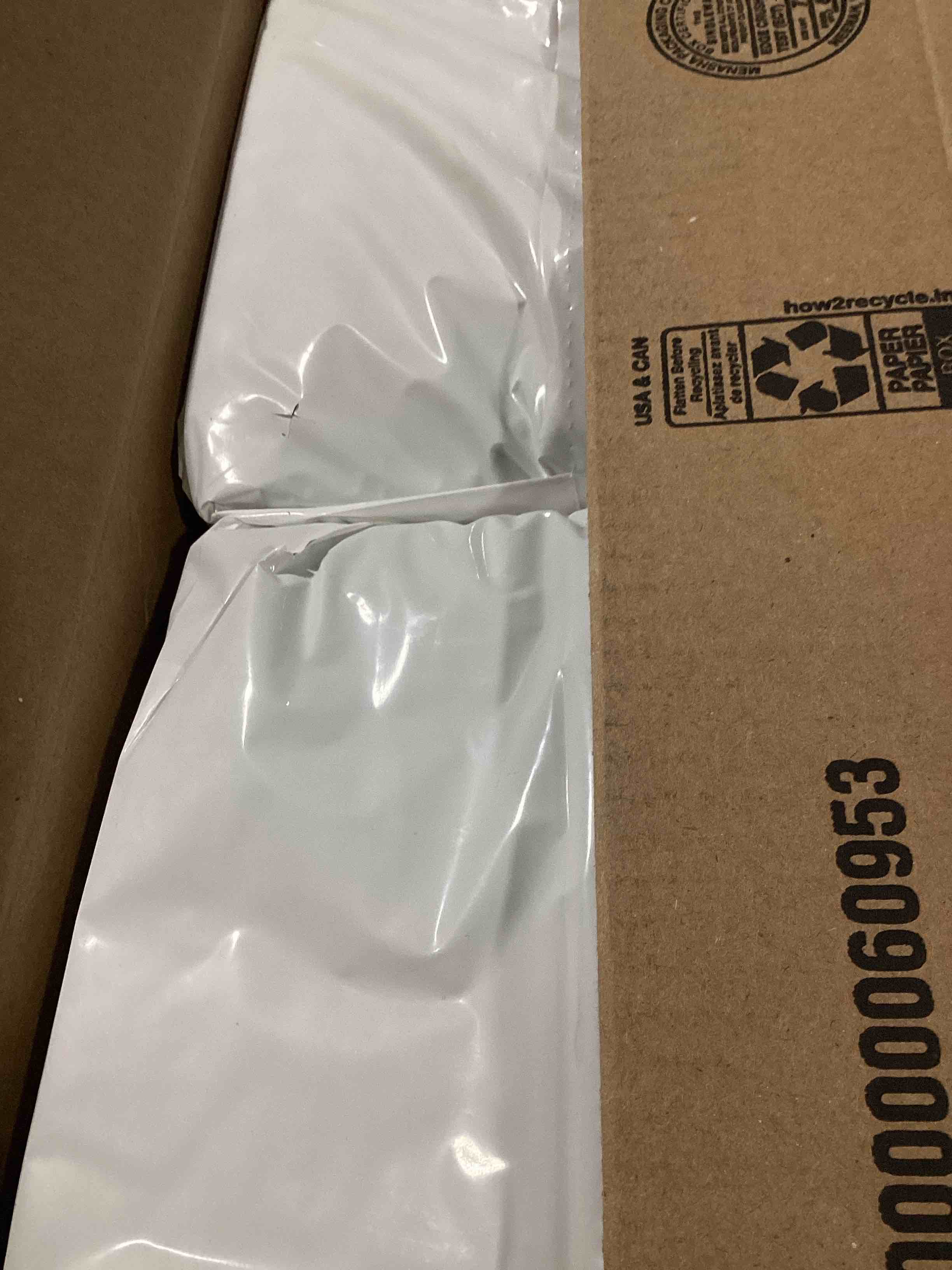 https://s3.amazonaws.com/lotting-images-prod/bidfta/ORG6666600_1730129181646.jpeg