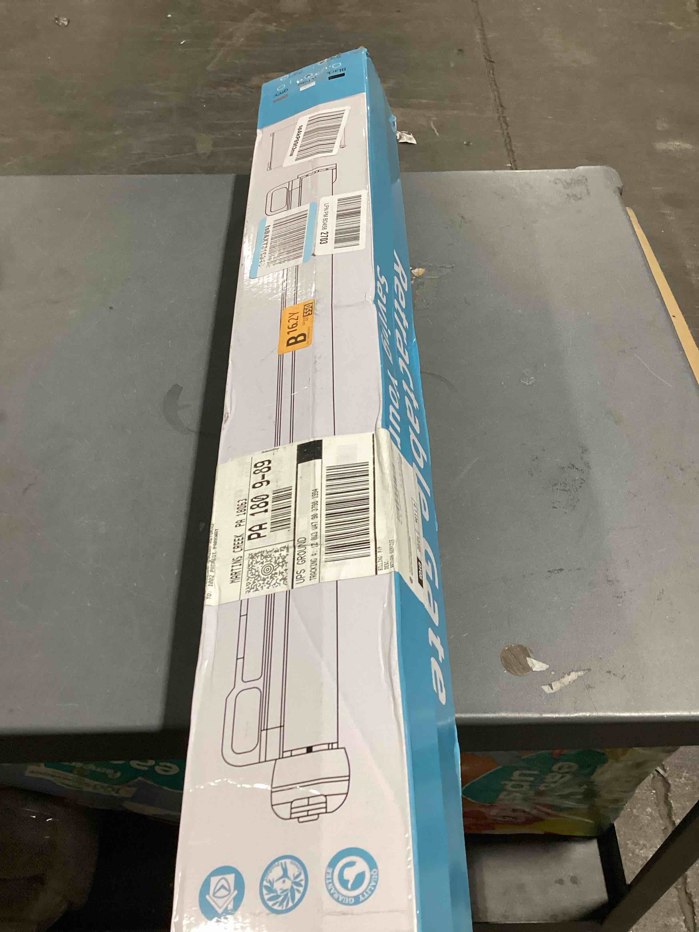 https://s3.amazonaws.com/lotting-images-prod/bidfta/ORG6666750_1730207902509.jpeg