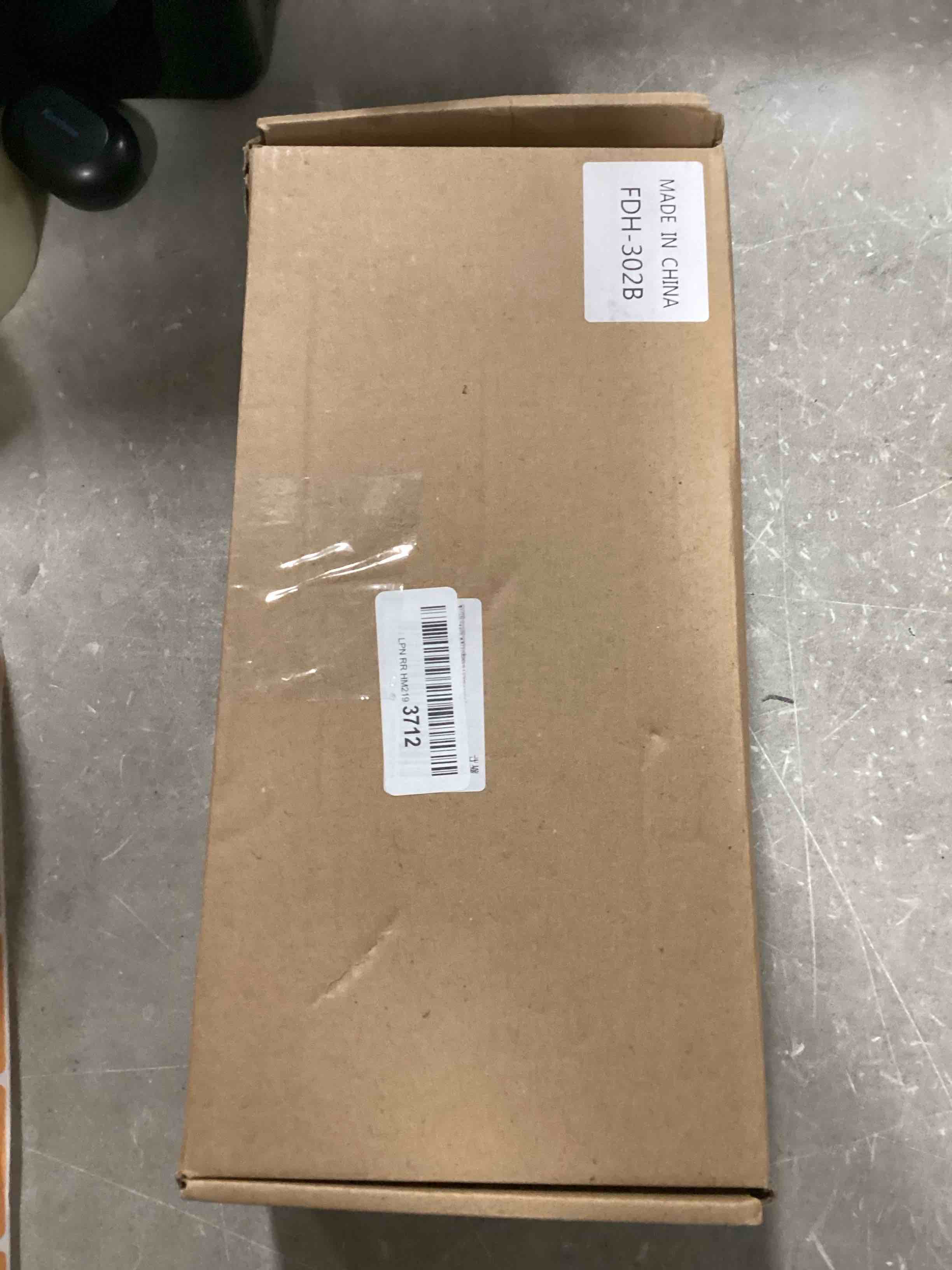 https://s3.amazonaws.com/lotting-images-prod/bidfta/ORG6669692_1722539060404.jpeg