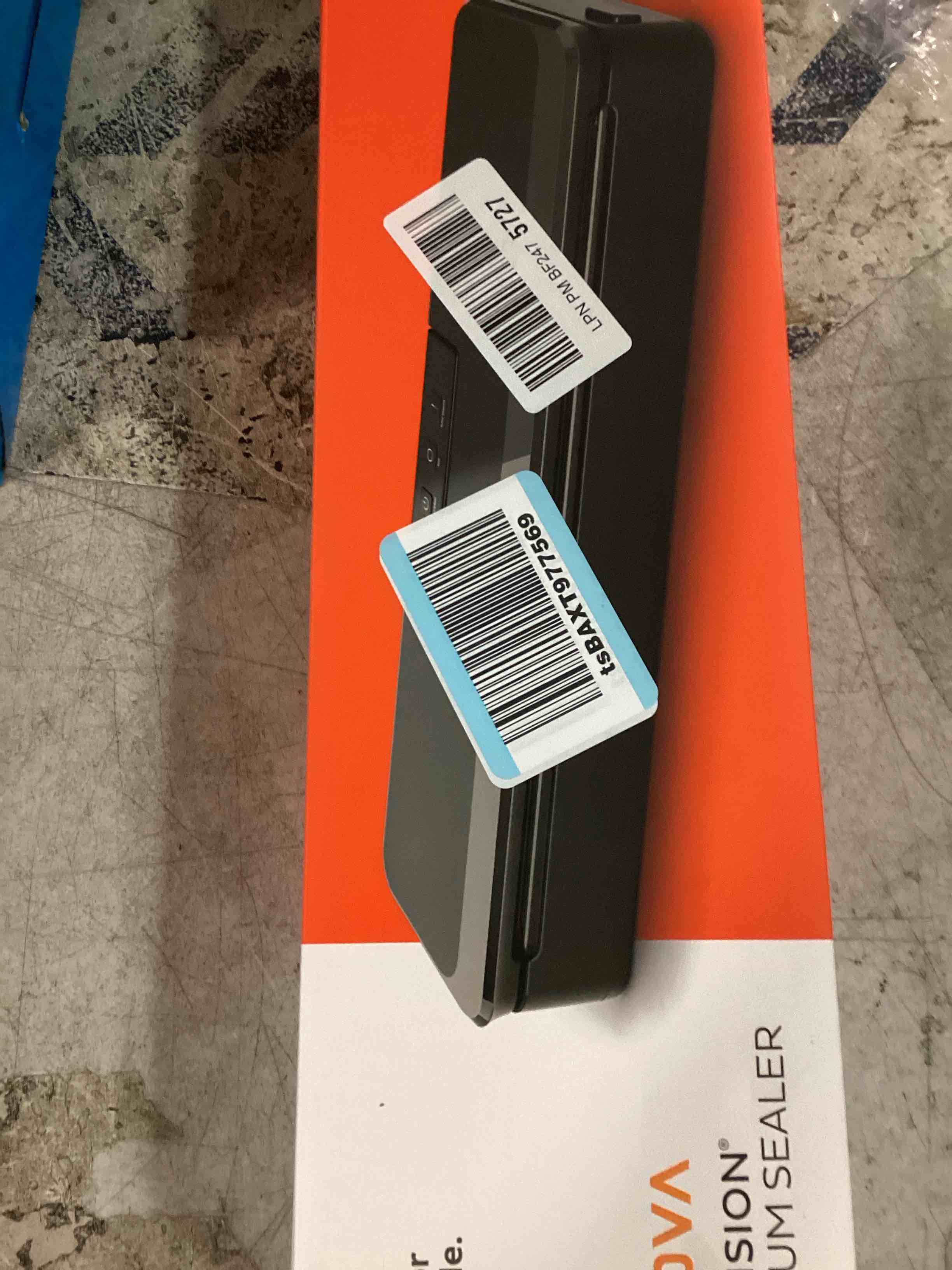 https://s3.amazonaws.com/lotting-images-prod/bidfta/ORG6673933_1723578764198.jpeg