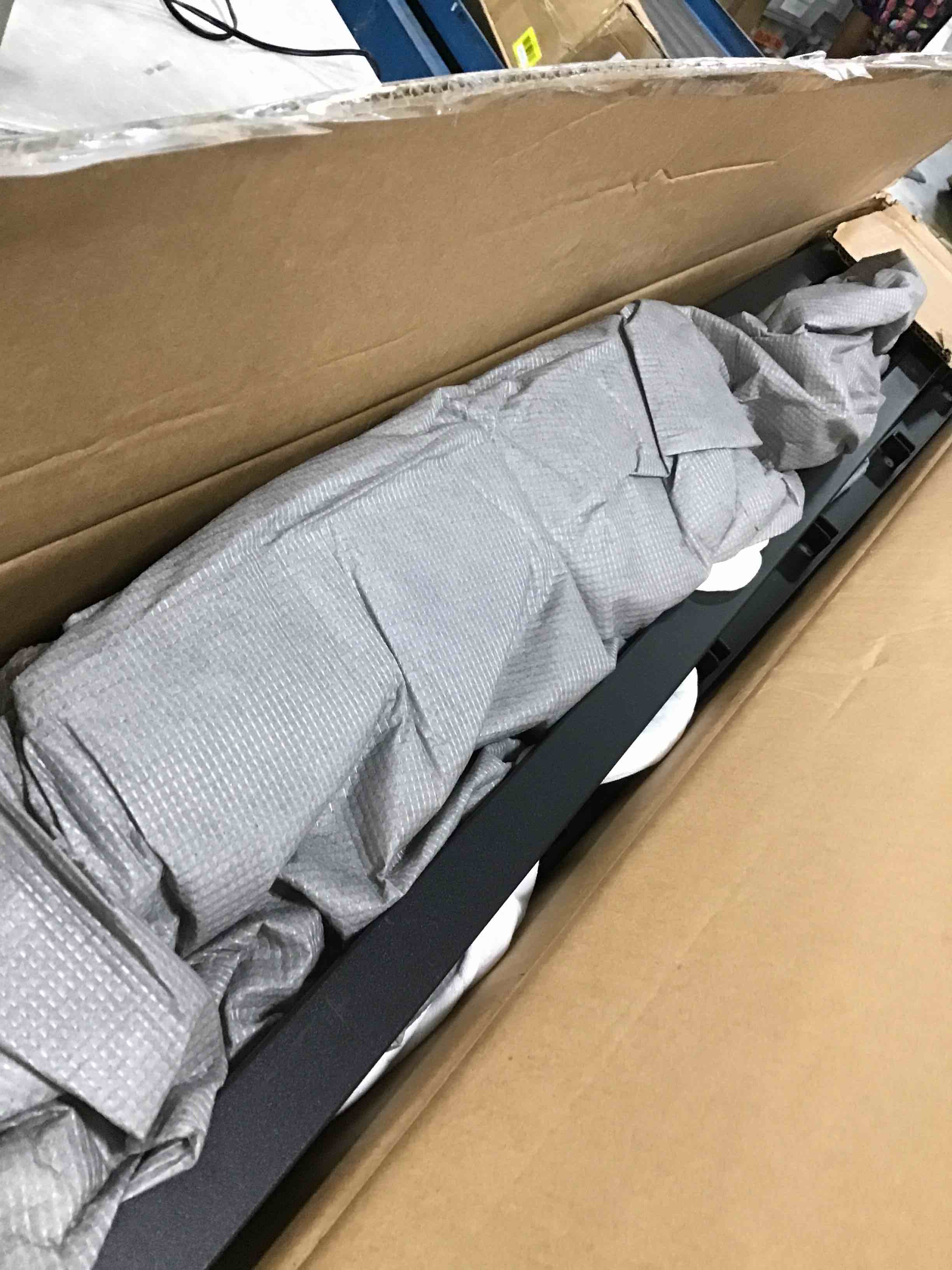 https://s3.amazonaws.com/lotting-images-prod/bidfta/ORG6674353_1722687194093.jpeg