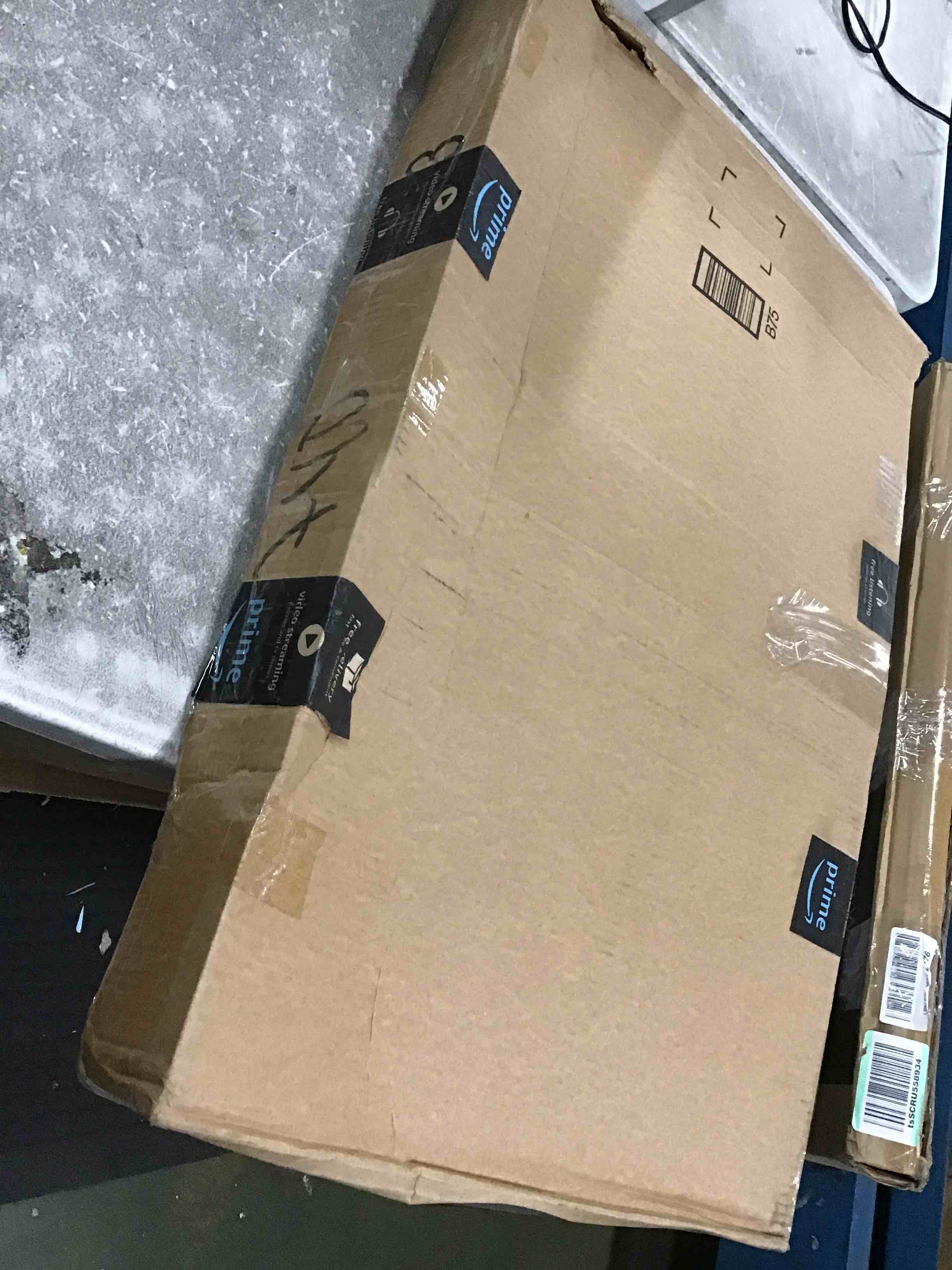 https://s3.amazonaws.com/lotting-images-prod/bidfta/ORG6674364_1722688482307.jpeg