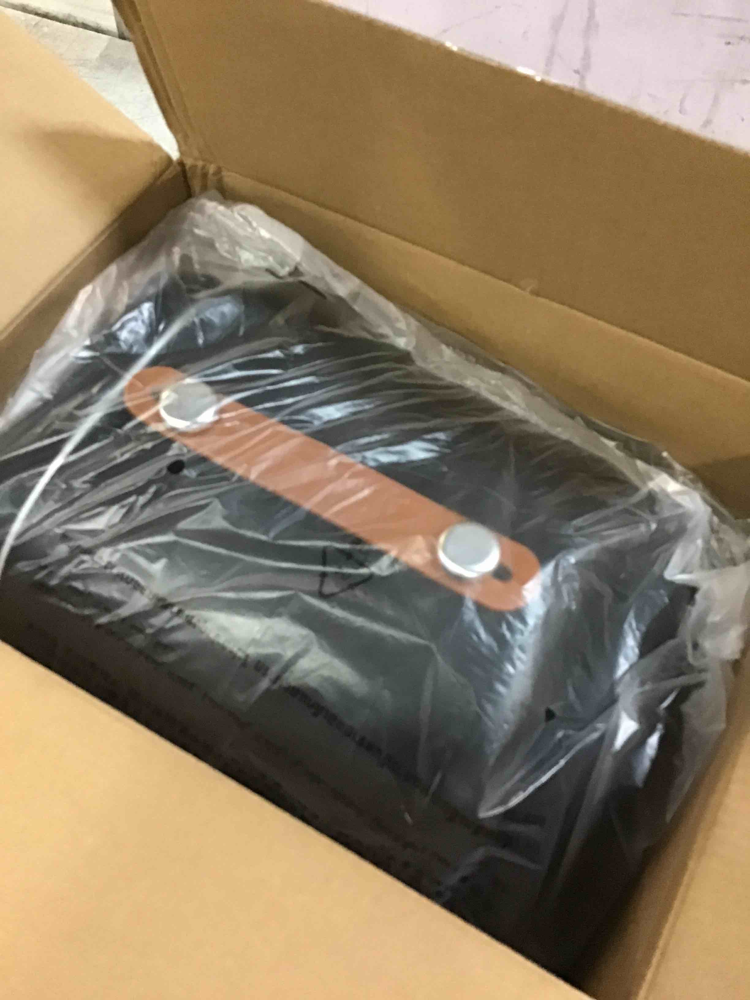 https://s3.amazonaws.com/lotting-images-prod/bidfta/ORG6675670_1722450177579.jpeg