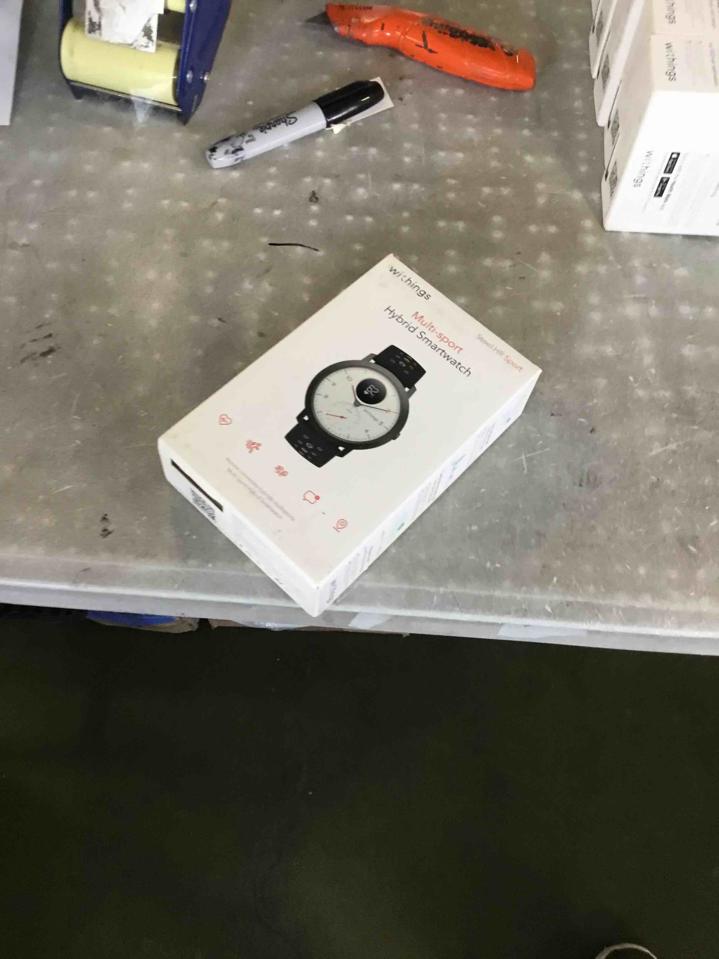 https://s3.amazonaws.com/lotting-images-prod/bidfta/ORG6677440_1722871603019.jpeg