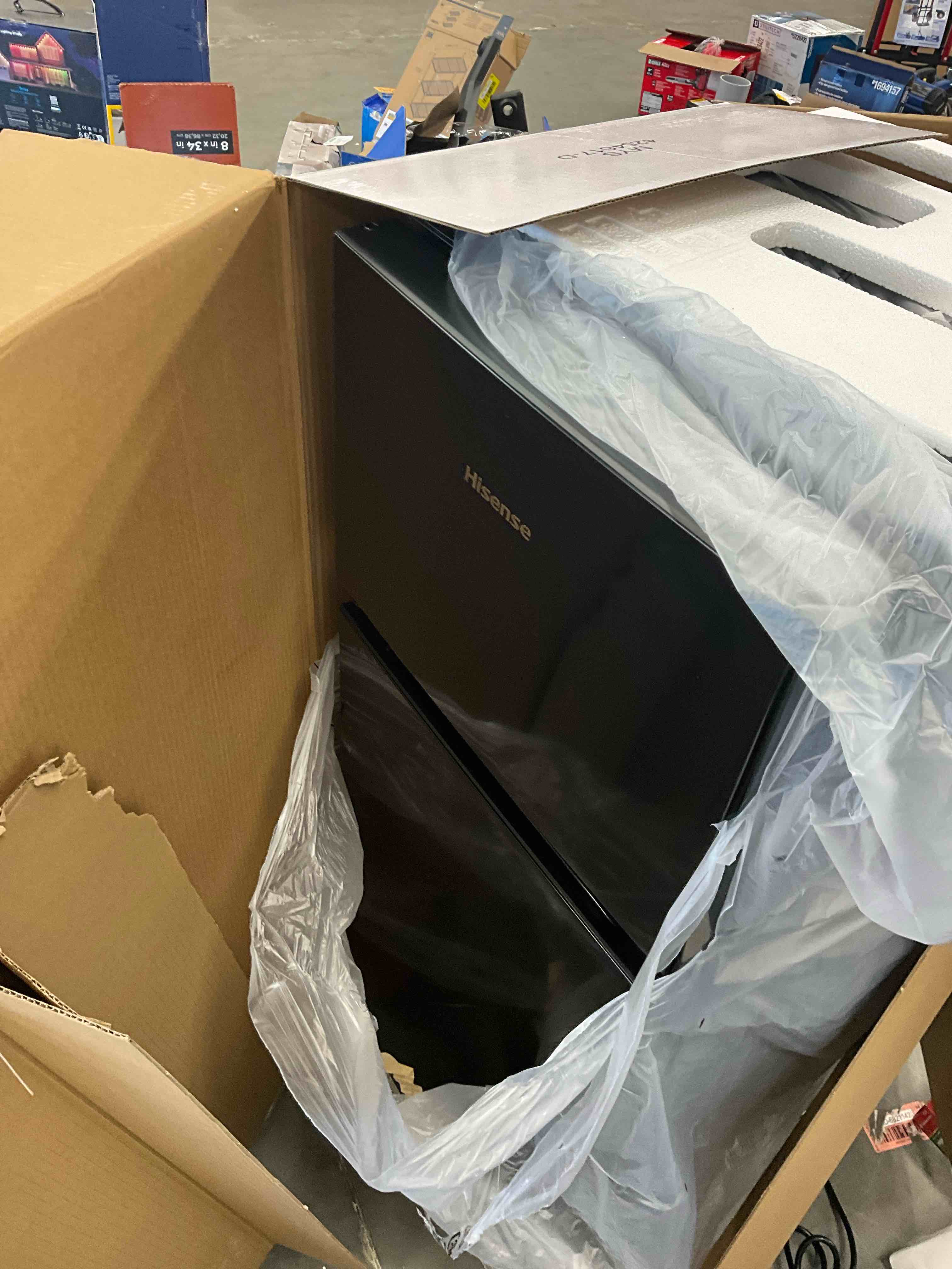 https://s3.amazonaws.com/lotting-images-prod/bidfta/ORG6683145_1732134120631.jpeg