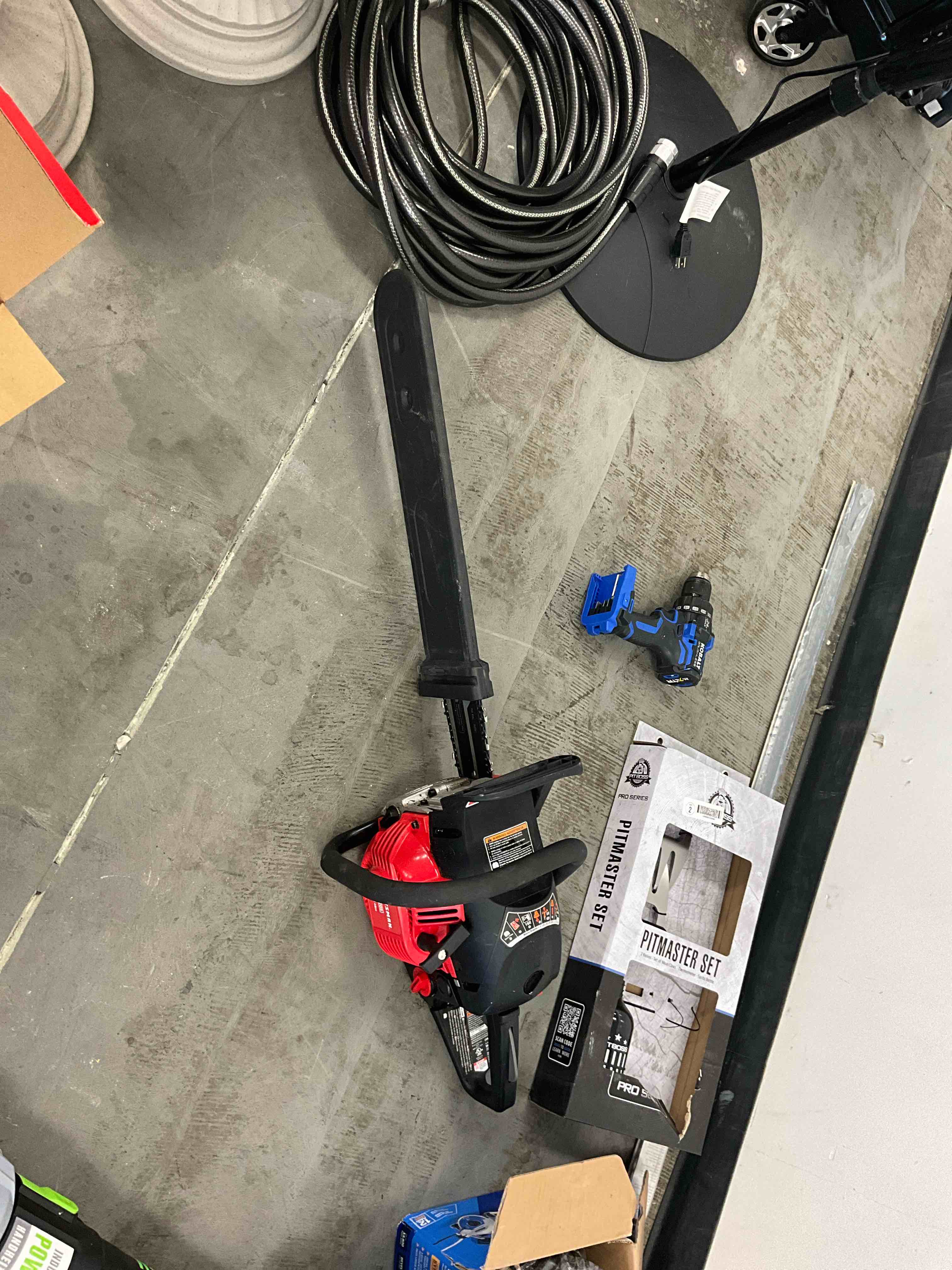 https://s3.amazonaws.com/lotting-images-prod/bidfta/ORG6683148_1732134845113.jpeg