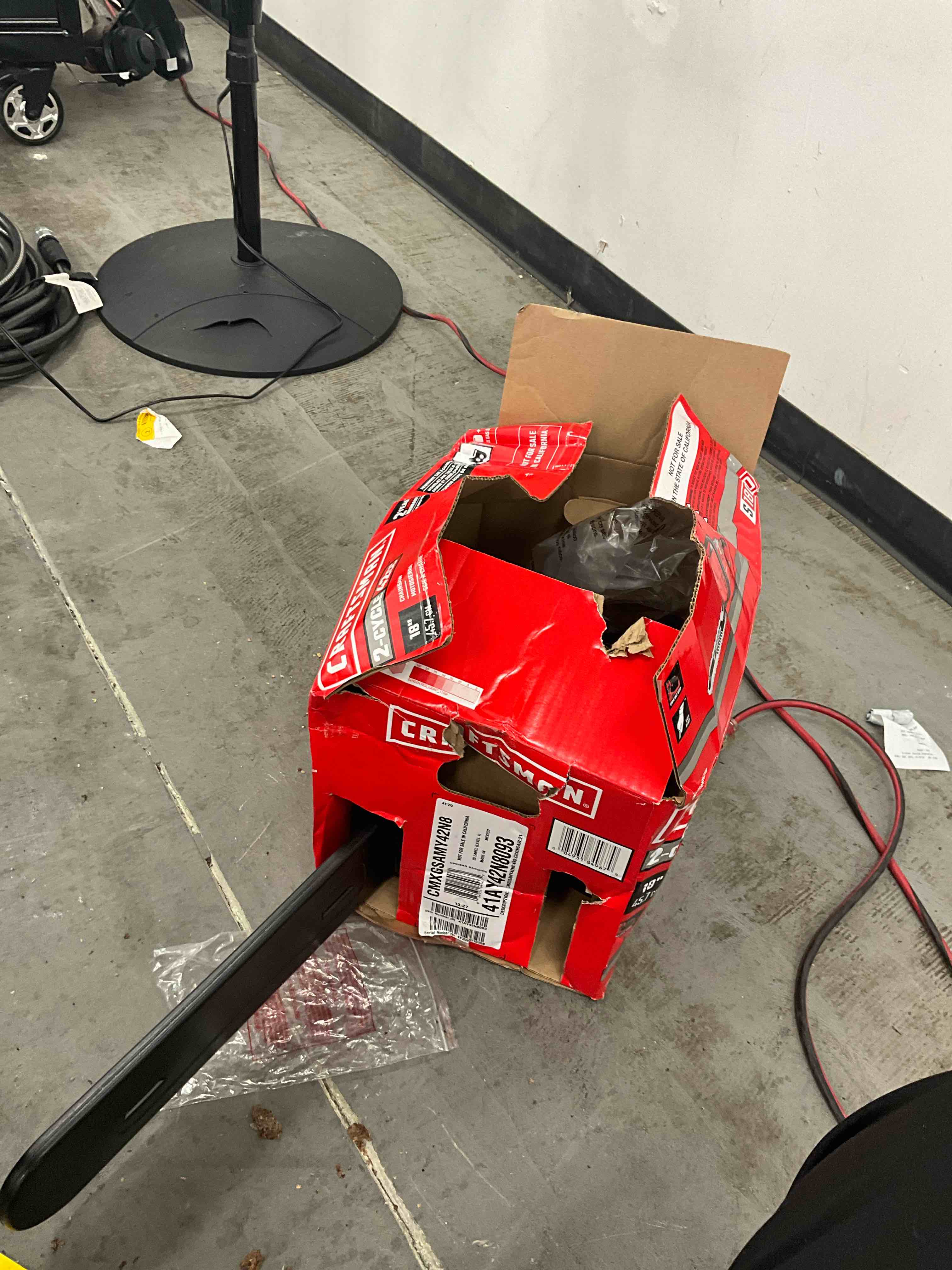 https://s3.amazonaws.com/lotting-images-prod/bidfta/ORG6683300_1732138338649.jpeg
