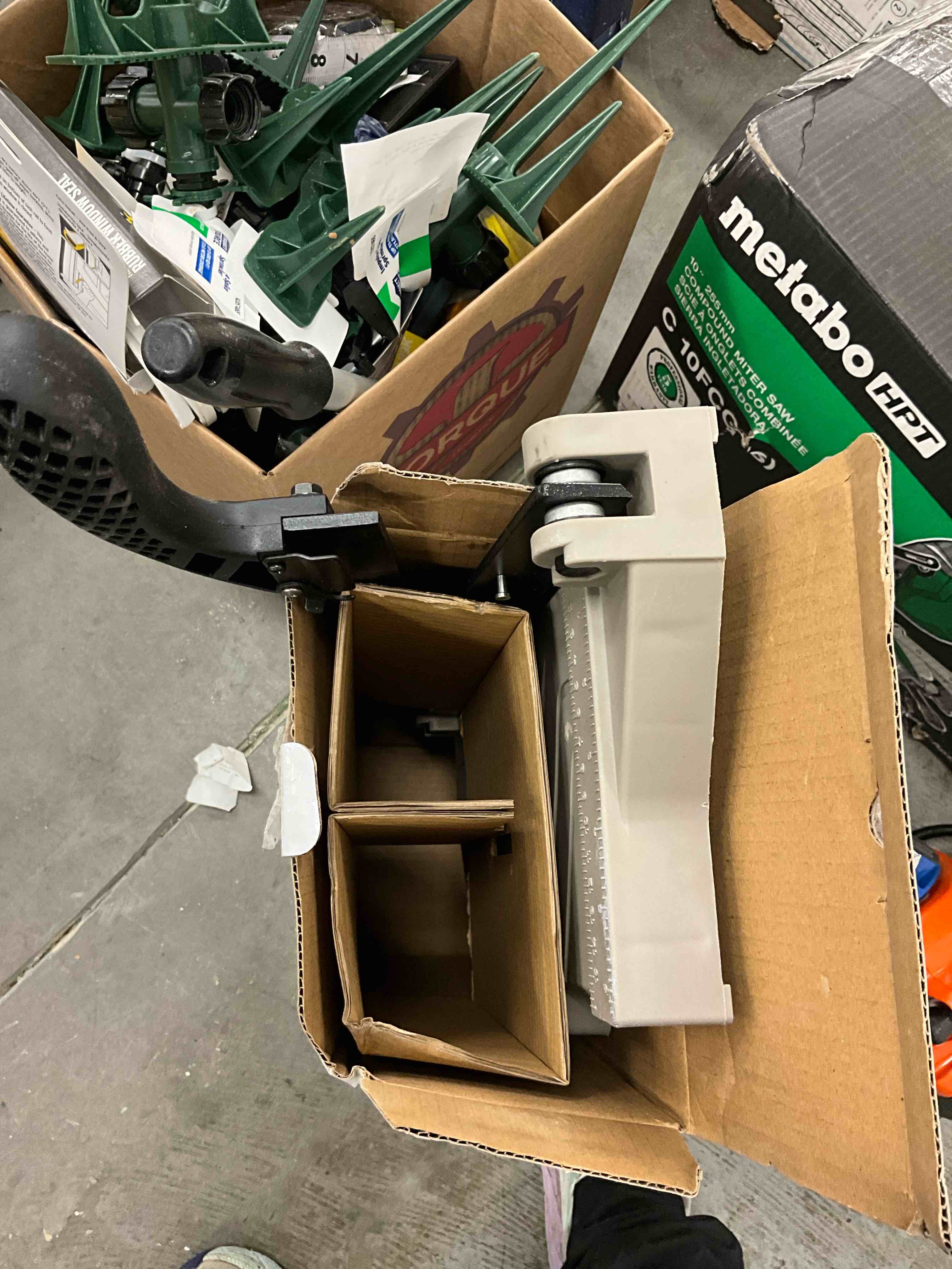 https://s3.amazonaws.com/lotting-images-prod/bidfta/ORG6683308_1732139735100.jpeg