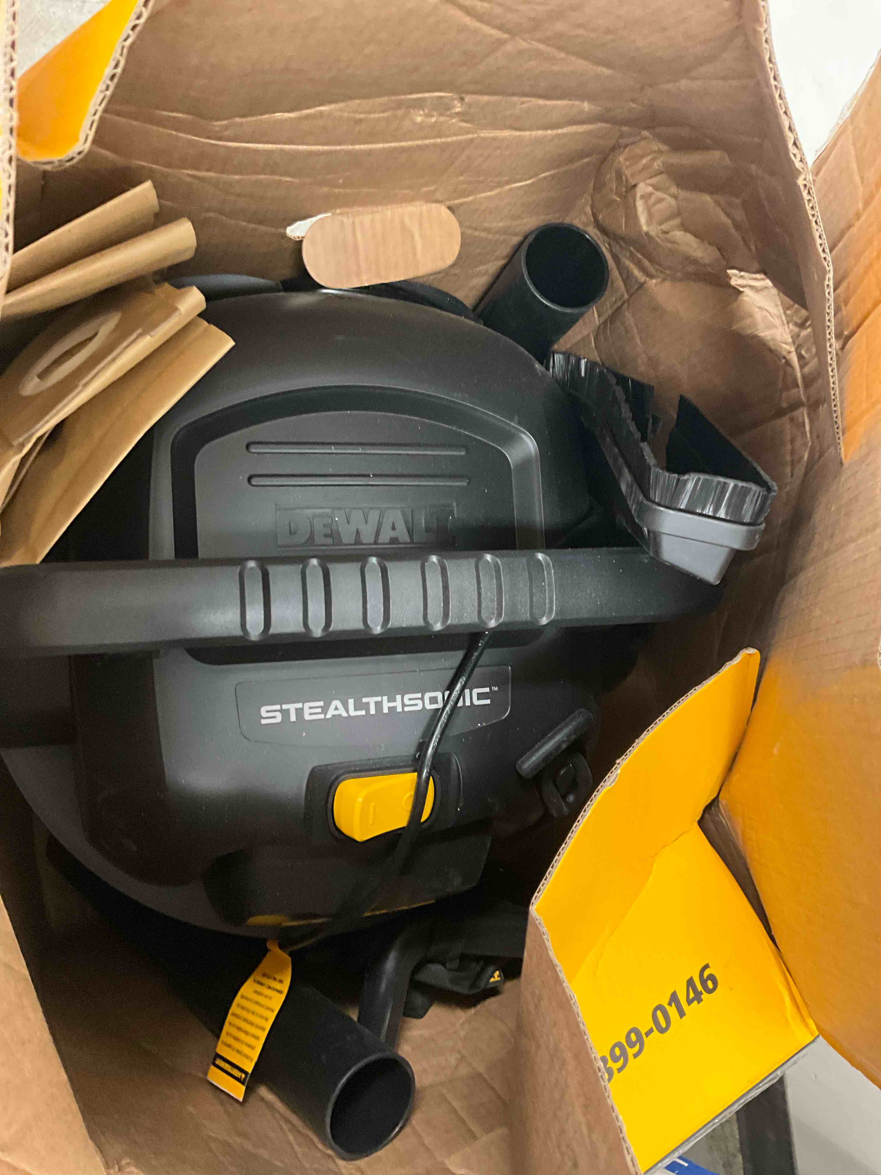 https://s3.amazonaws.com/lotting-images-prod/bidfta/ORG6683312_1732140375024.jpeg