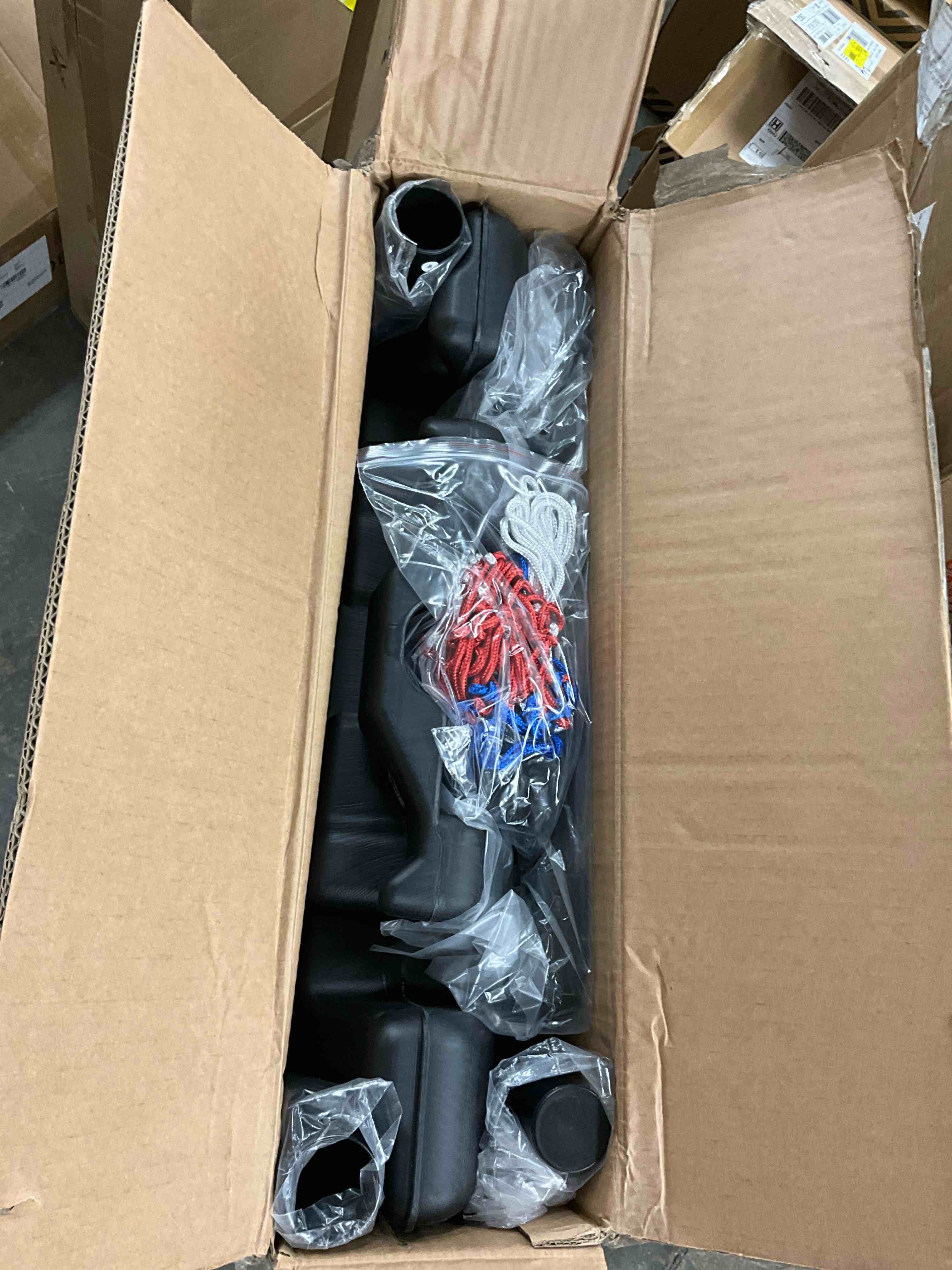 https://s3.amazonaws.com/lotting-images-prod/bidfta/ORG6684212_1734193064041.jpeg