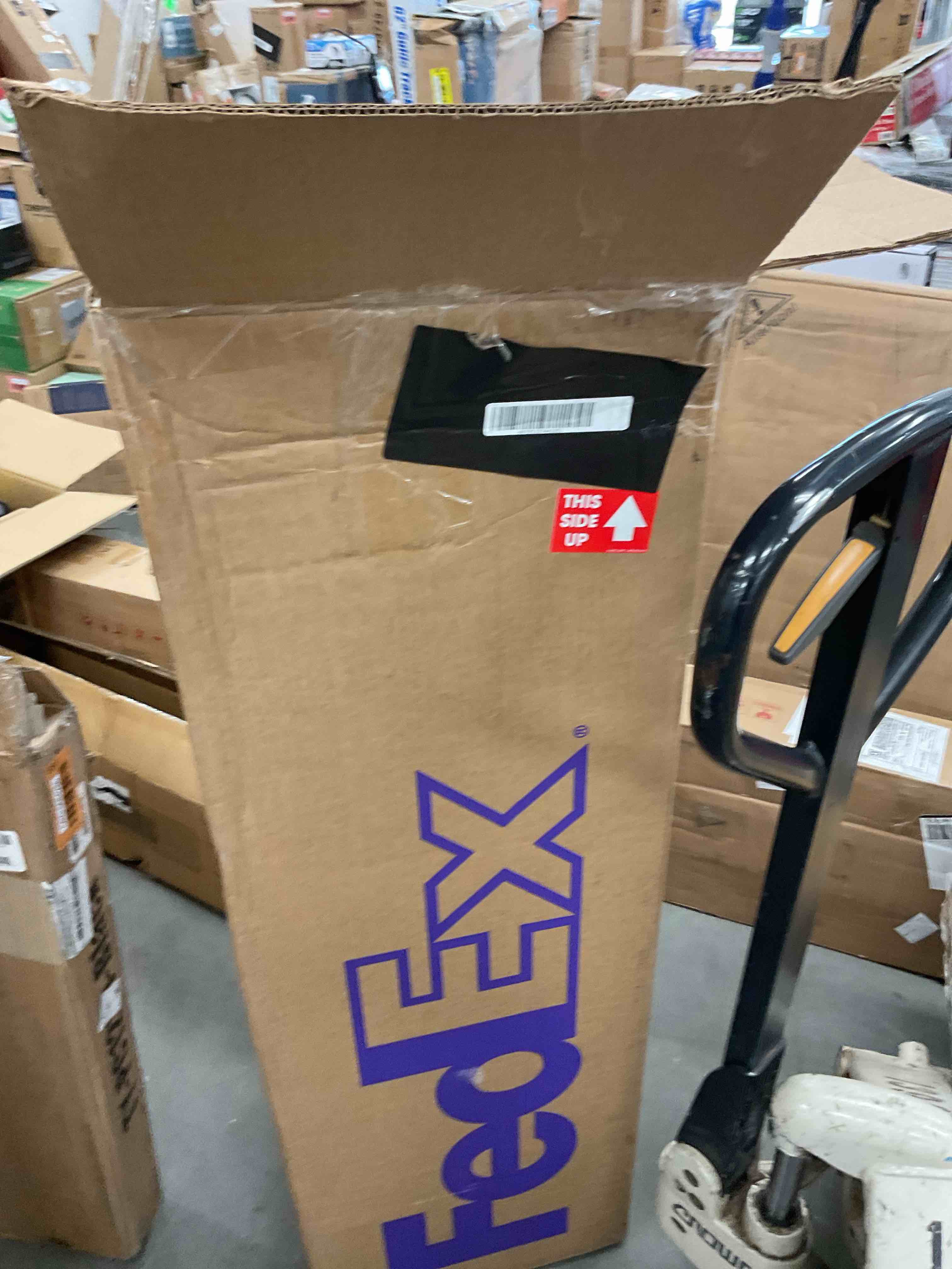 https://s3.amazonaws.com/lotting-images-prod/bidfta/ORG6684307_1734457824510.jpeg