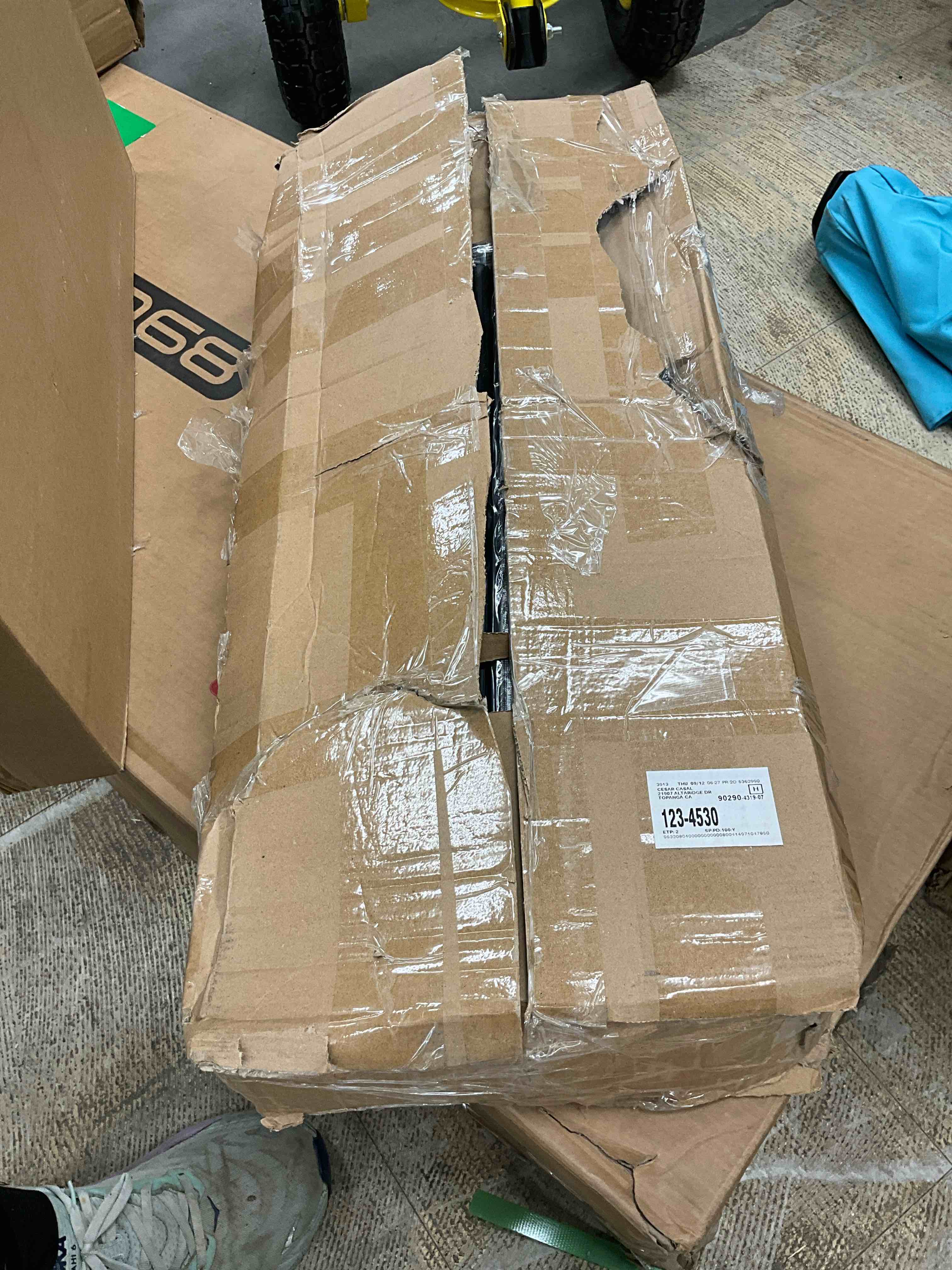 https://s3.amazonaws.com/lotting-images-prod/bidfta/ORG6686935_1729872895441.jpeg