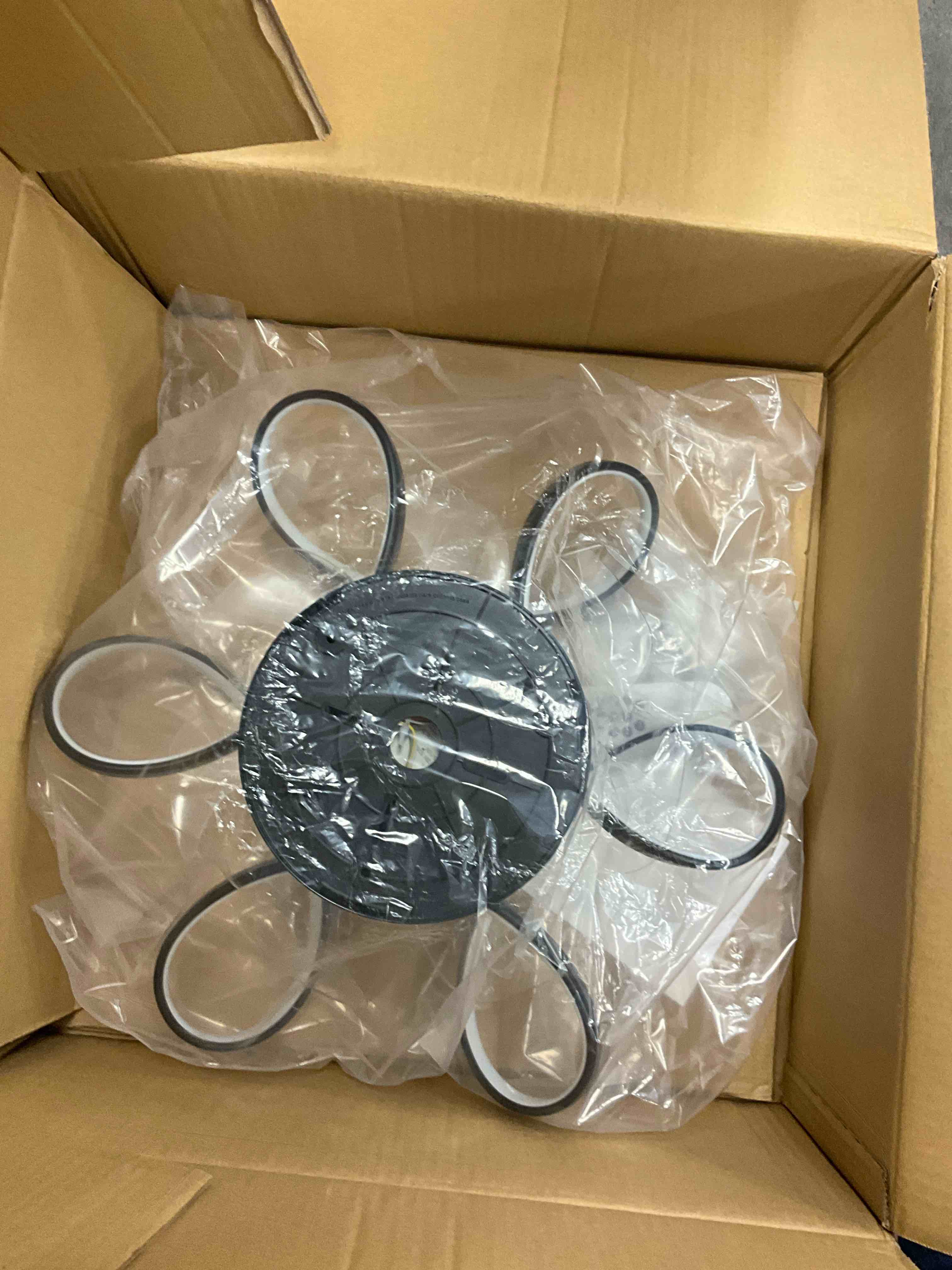 https://s3.amazonaws.com/lotting-images-prod/bidfta/ORG6687182_1730220532699.jpeg