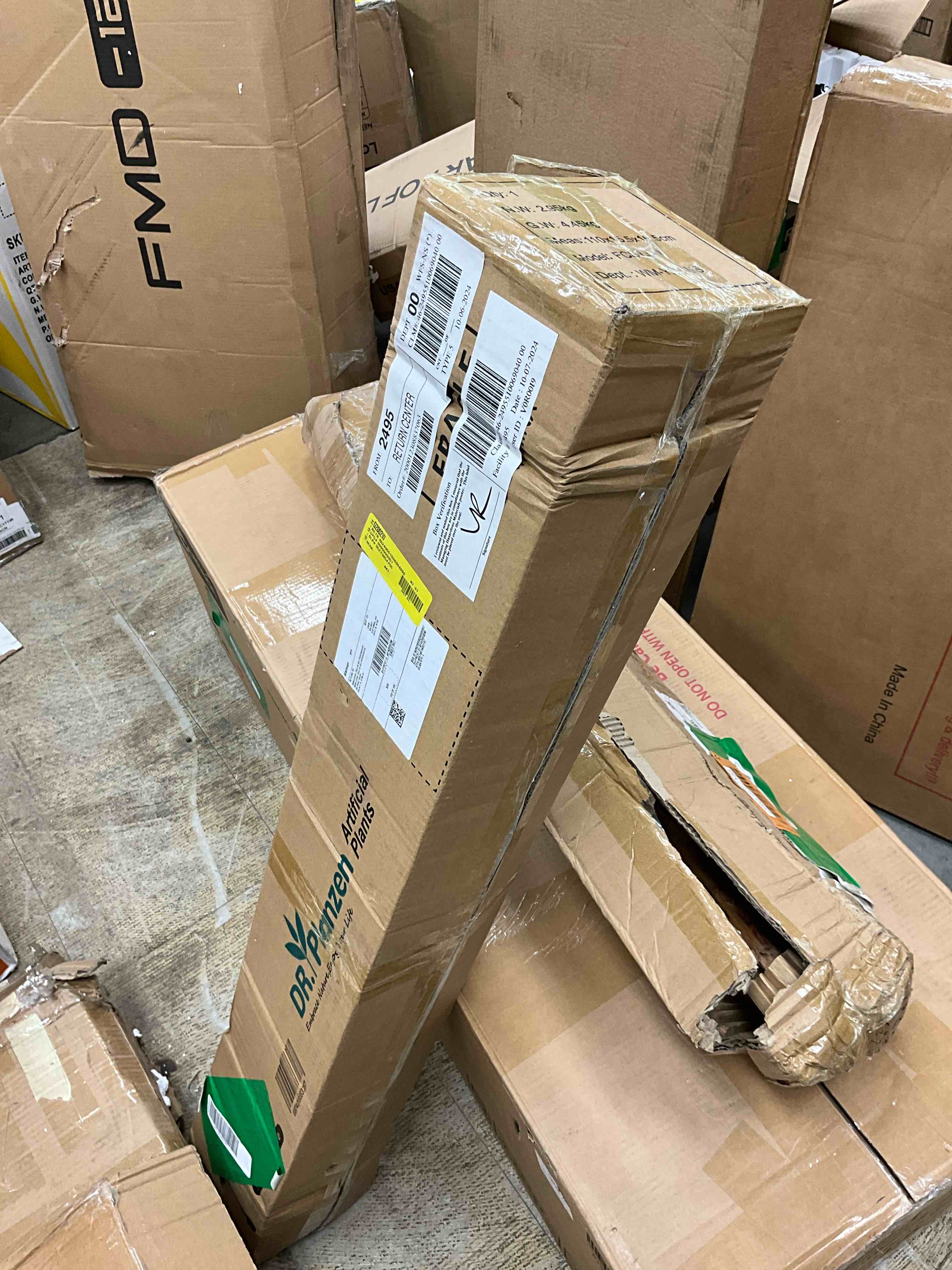 https://s3.amazonaws.com/lotting-images-prod/bidfta/ORG6687189_1730221349873.jpeg