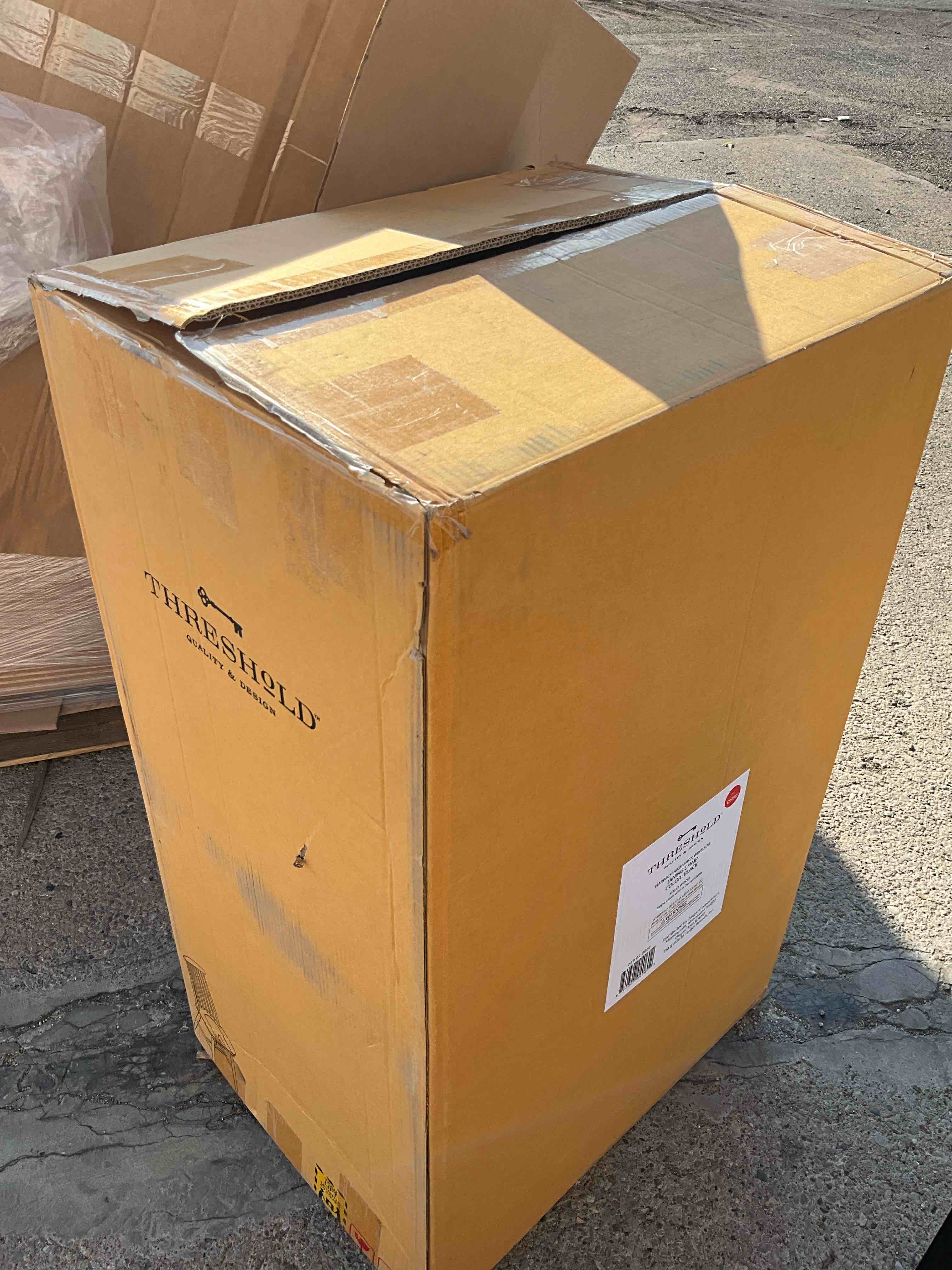 https://s3.amazonaws.com/lotting-images-prod/bidfta/ORG6687260_1730232229319.jpeg