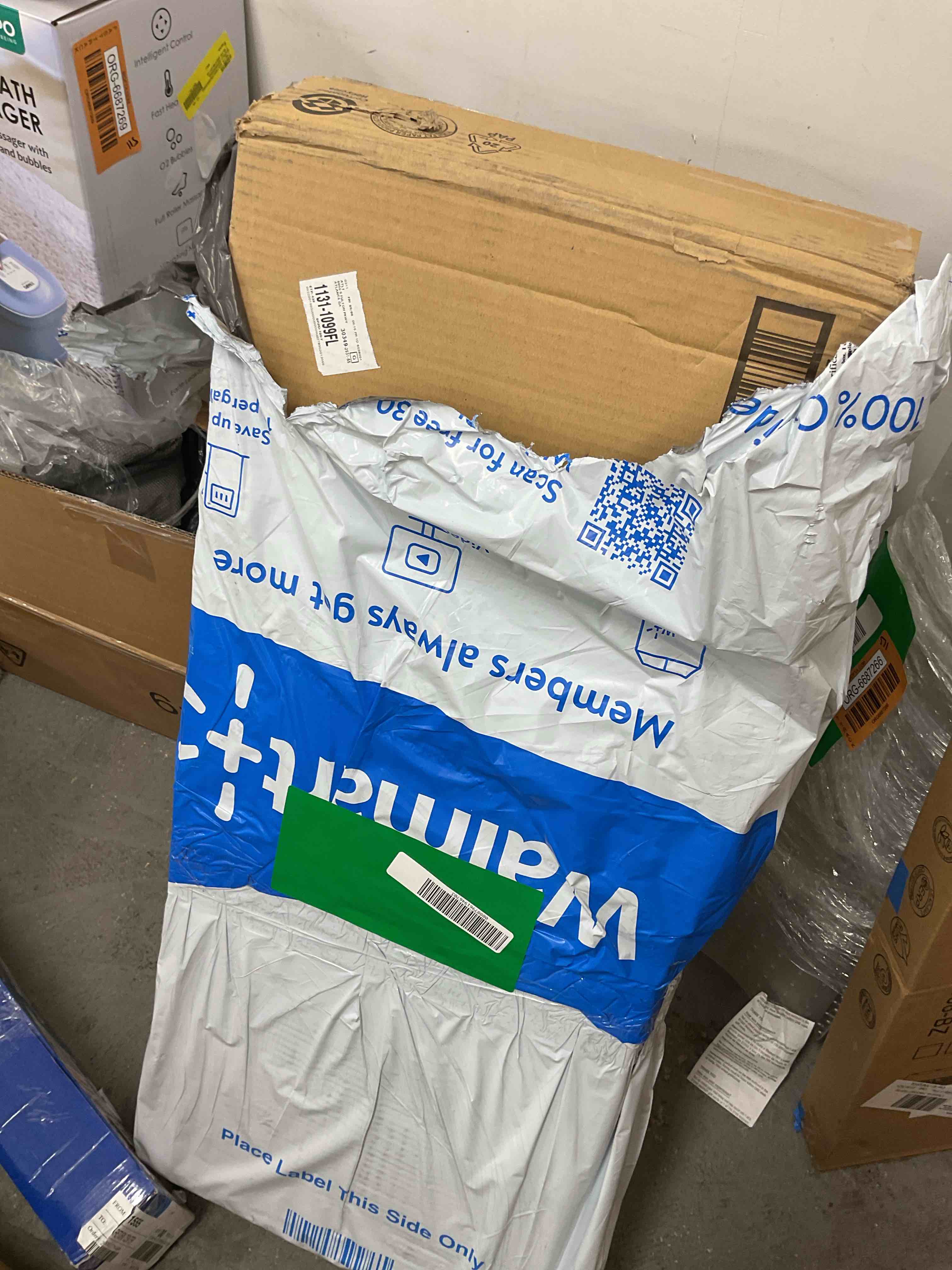 https://s3.amazonaws.com/lotting-images-prod/bidfta/ORG6687270_1730562767551.jpeg