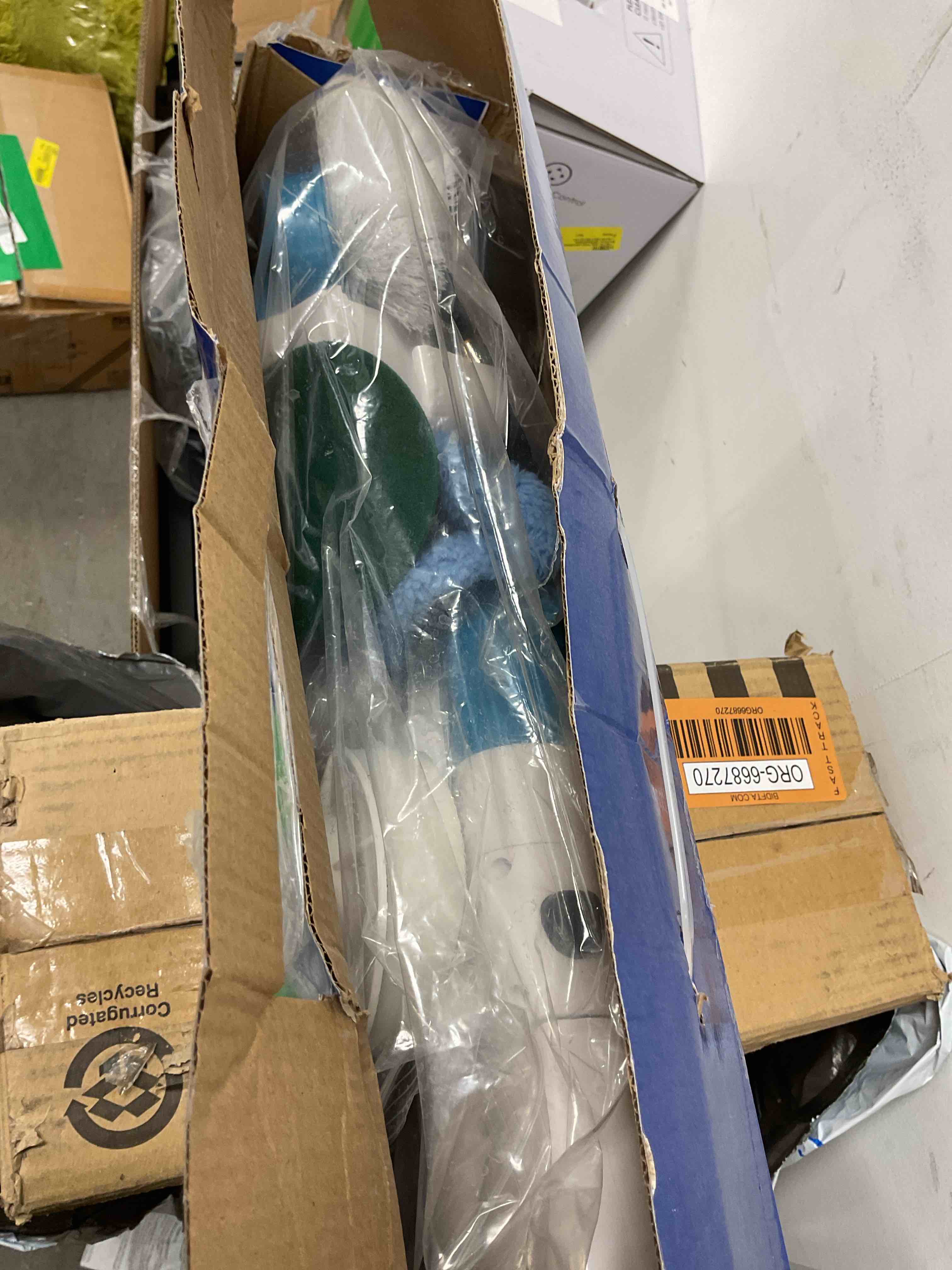 https://s3.amazonaws.com/lotting-images-prod/bidfta/ORG6687271_1730563039437.jpeg
