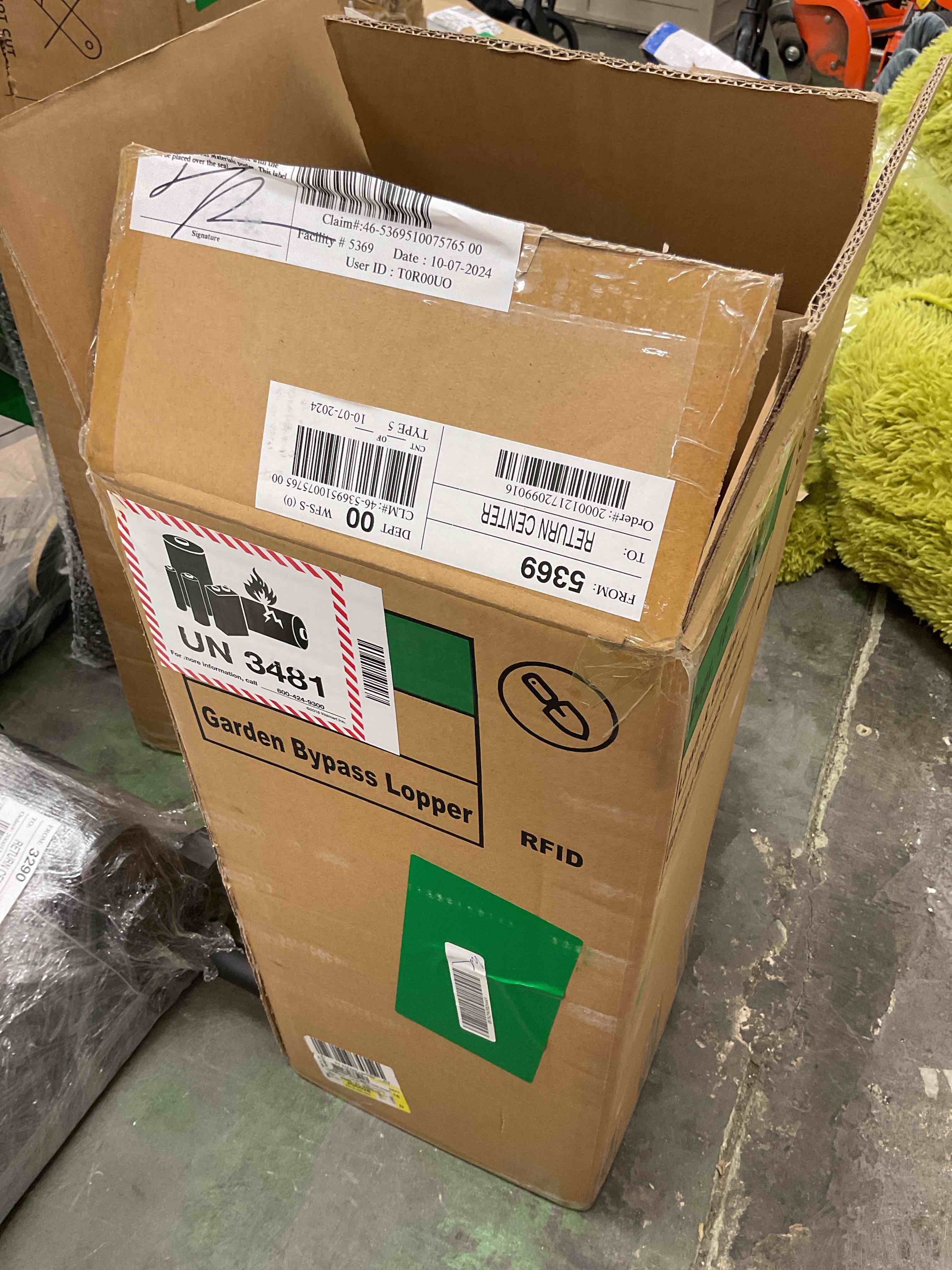 https://s3.amazonaws.com/lotting-images-prod/bidfta/ORG6687275_1730563734551.jpeg
