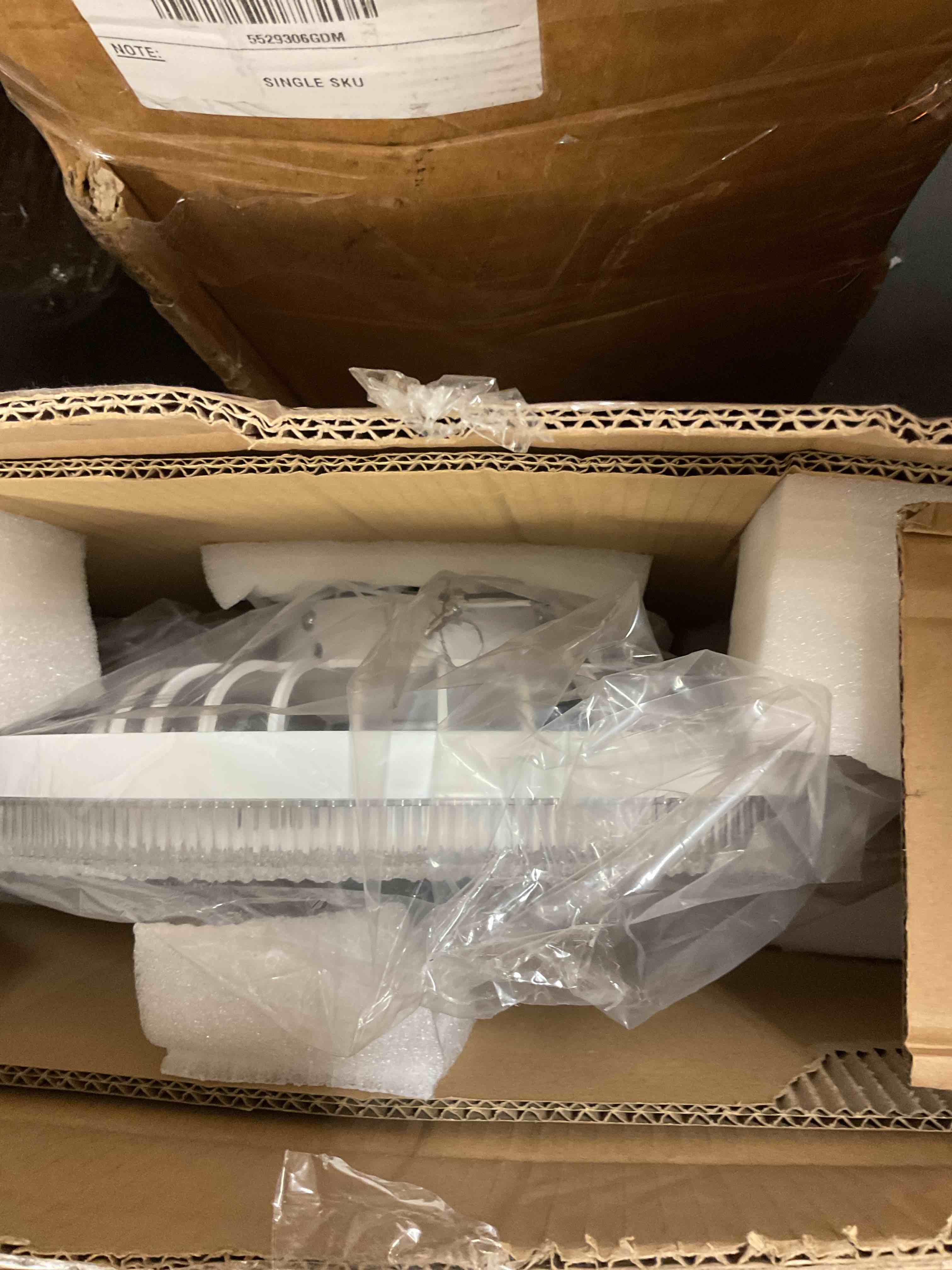 https://s3.amazonaws.com/lotting-images-prod/bidfta/ORG6687631_1735321638854.jpeg