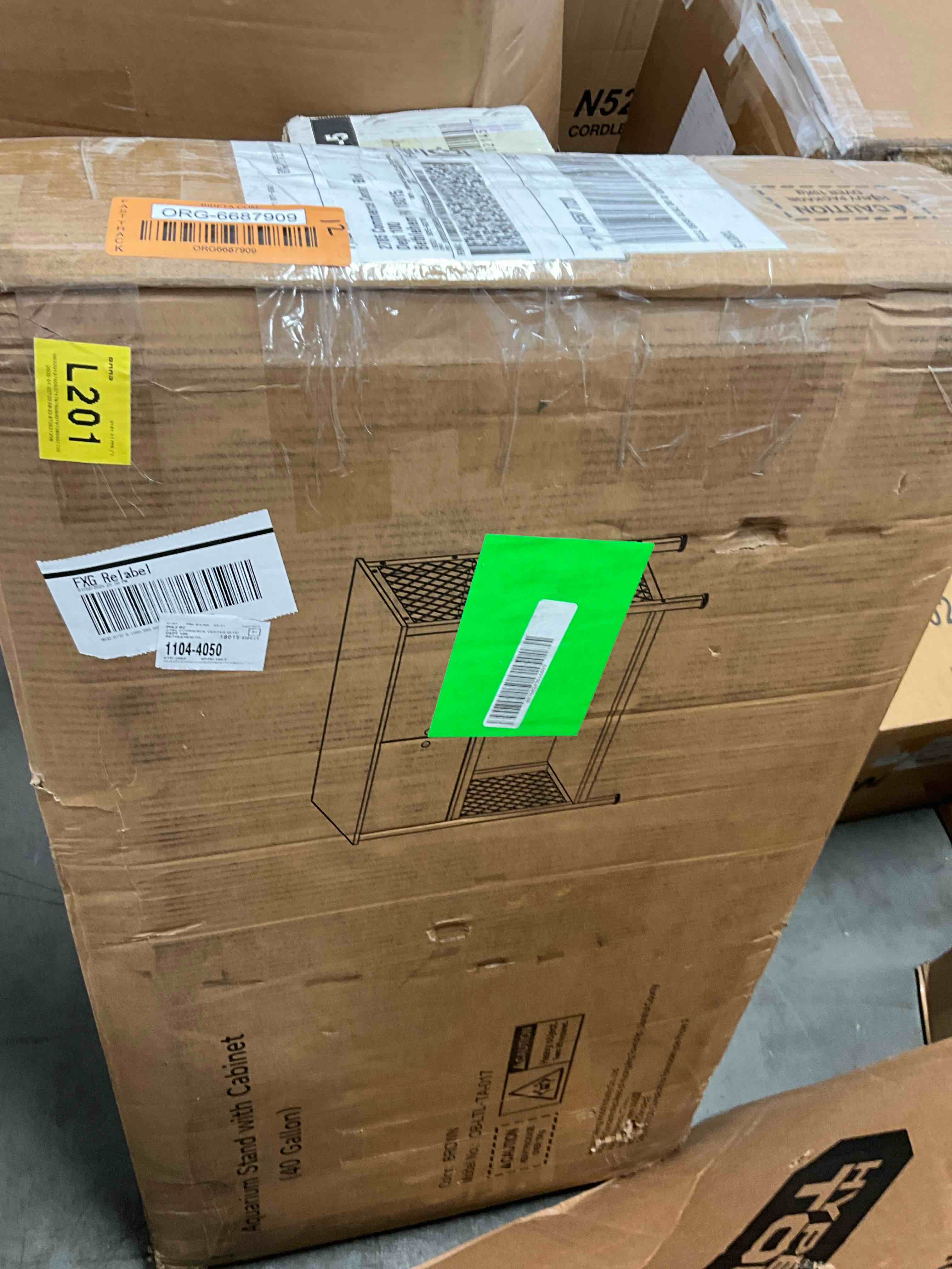 https://s3.amazonaws.com/lotting-images-prod/bidfta/ORG6687909_1736781723895.jpeg