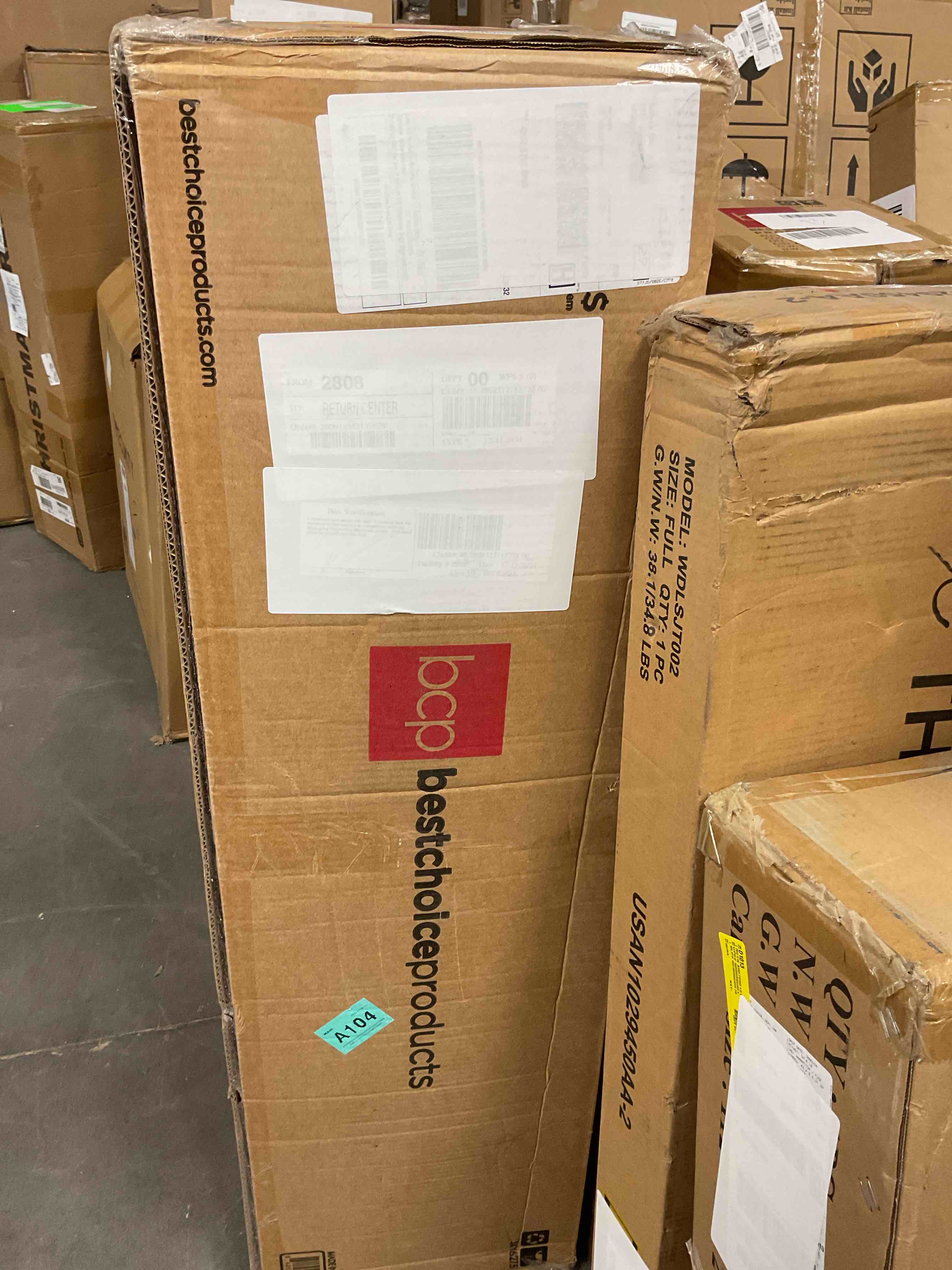 https://s3.amazonaws.com/lotting-images-prod/bidfta/ORG6688031_1737208350622.jpeg