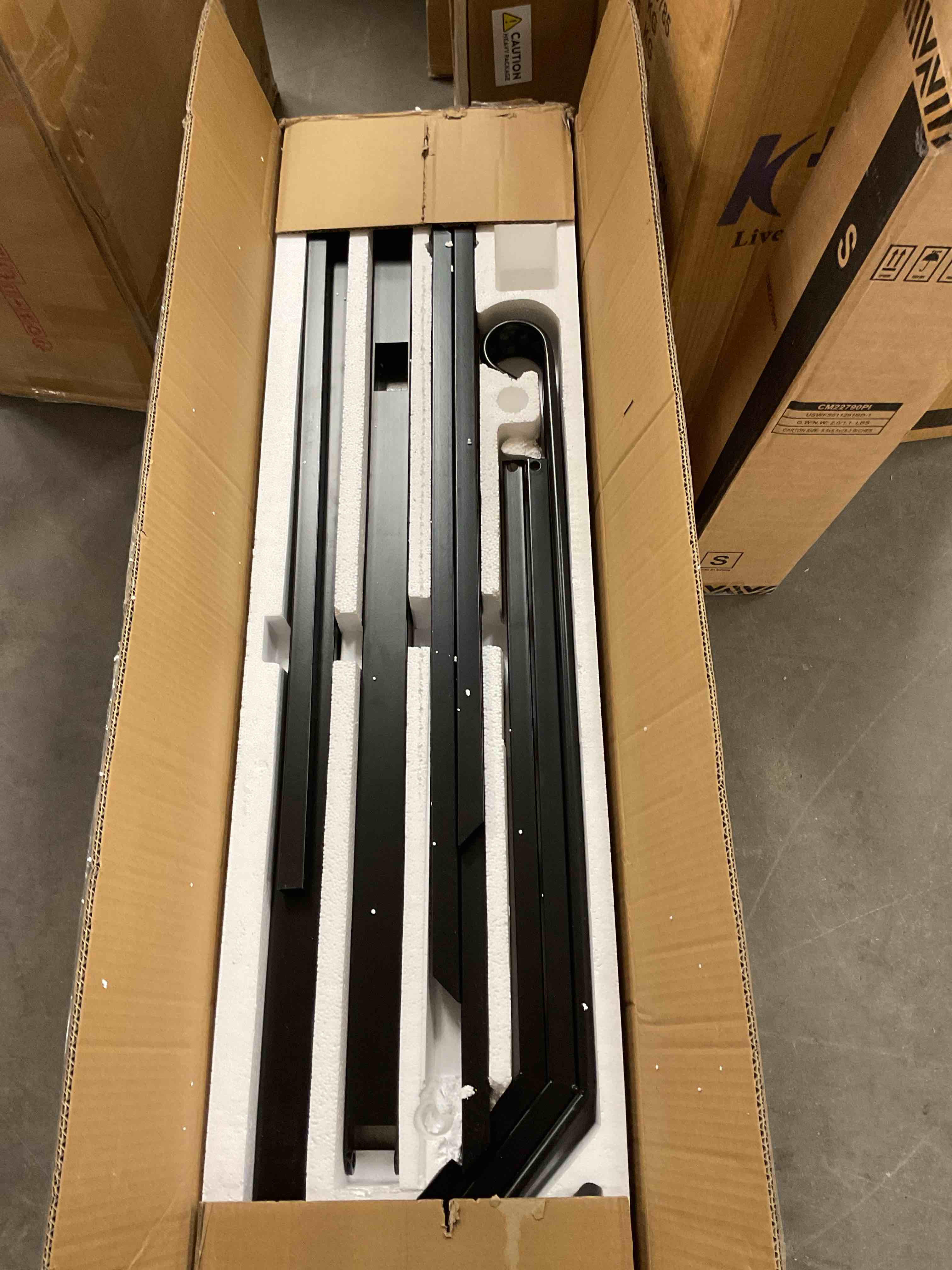 https://s3.amazonaws.com/lotting-images-prod/bidfta/ORG6688047_1737211485608.jpeg