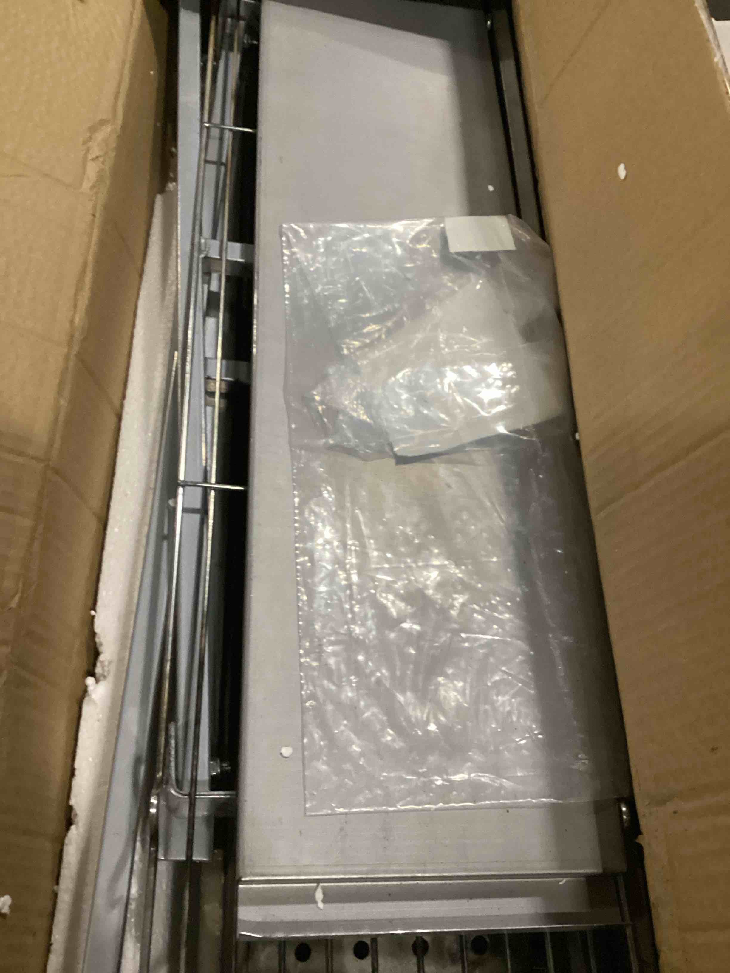 https://s3.amazonaws.com/lotting-images-prod/bidfta/ORG6693164_1725554948938.jpeg