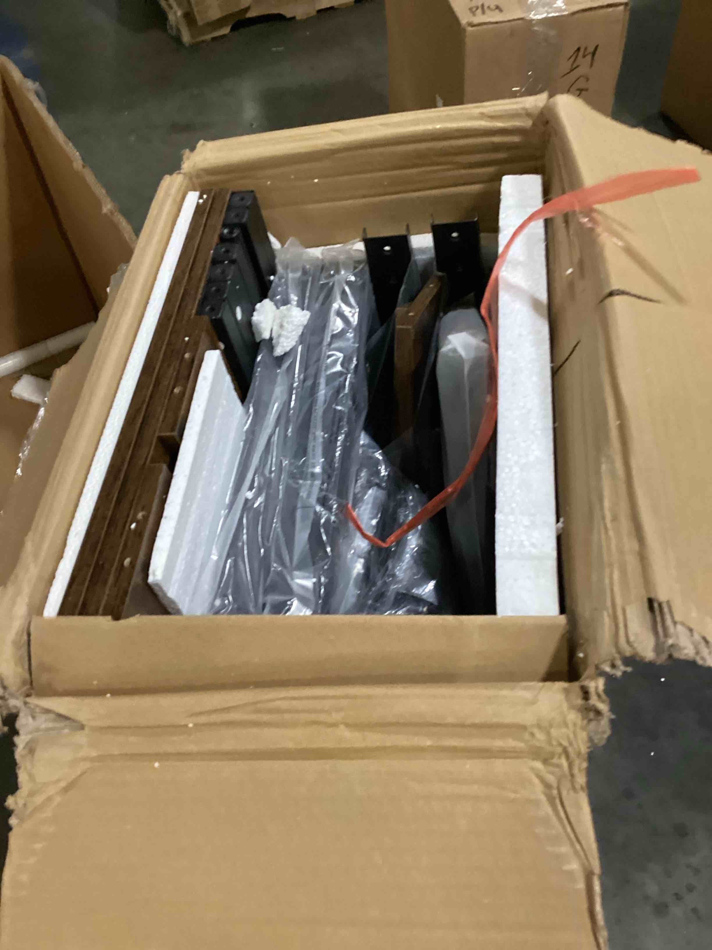 https://s3.amazonaws.com/lotting-images-prod/bidfta/ORG6695083_1727786588053.jpeg