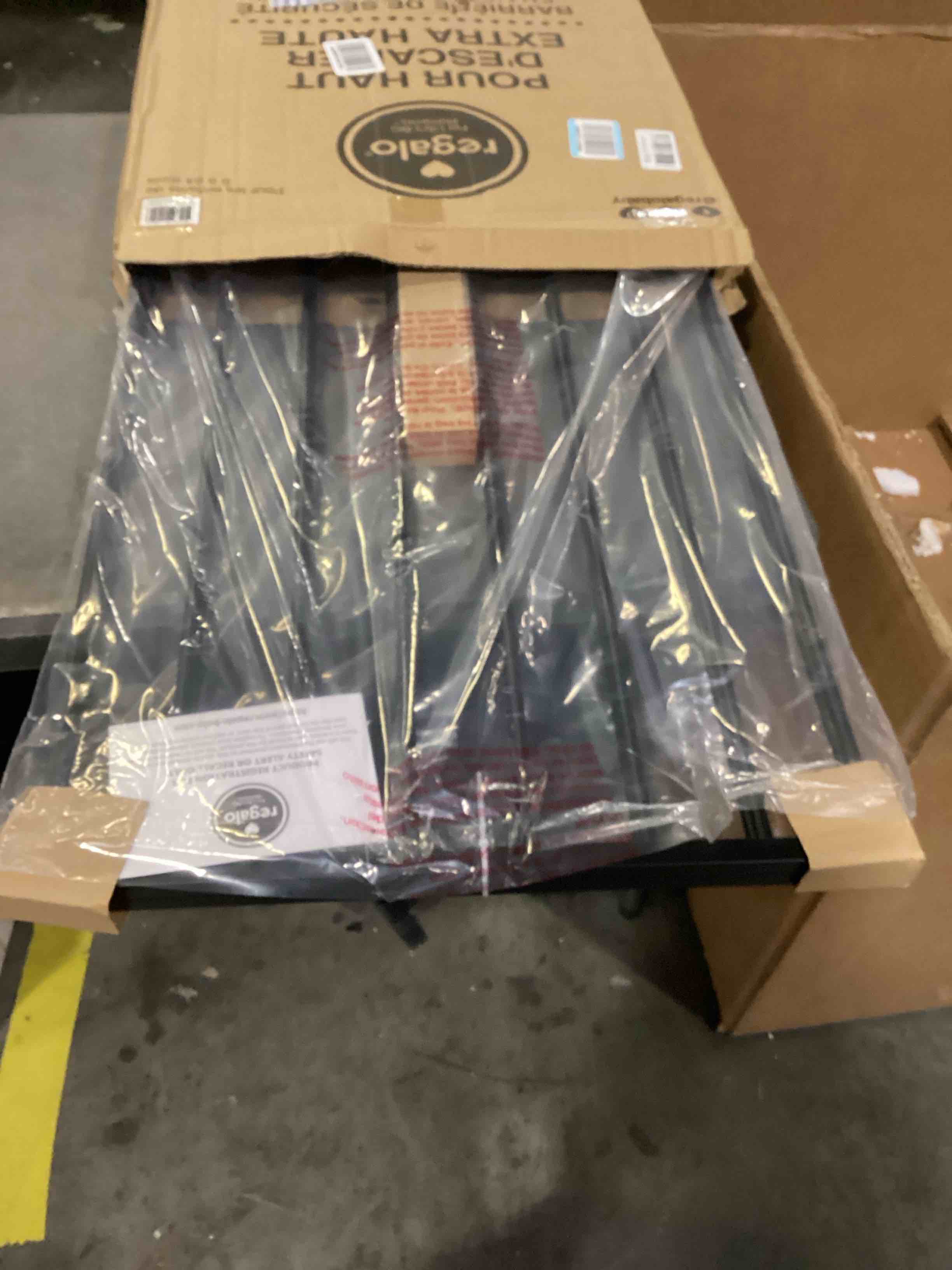 https://s3.amazonaws.com/lotting-images-prod/bidfta/ORG6695275_1727956612810.jpeg