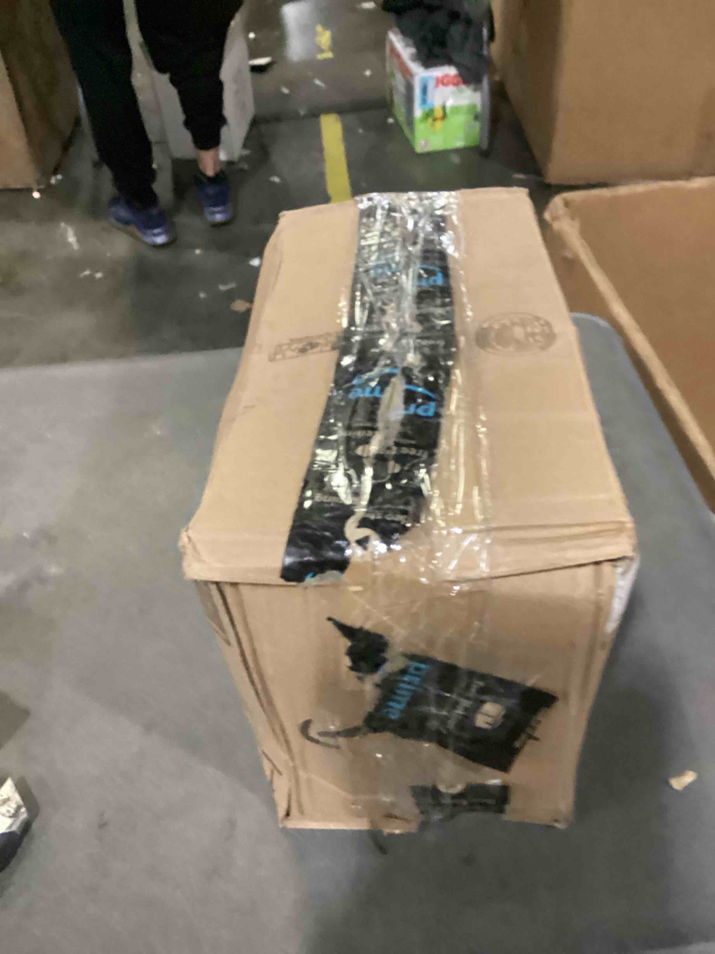 https://s3.amazonaws.com/lotting-images-prod/bidfta/ORG6696401_1729088810617.jpeg