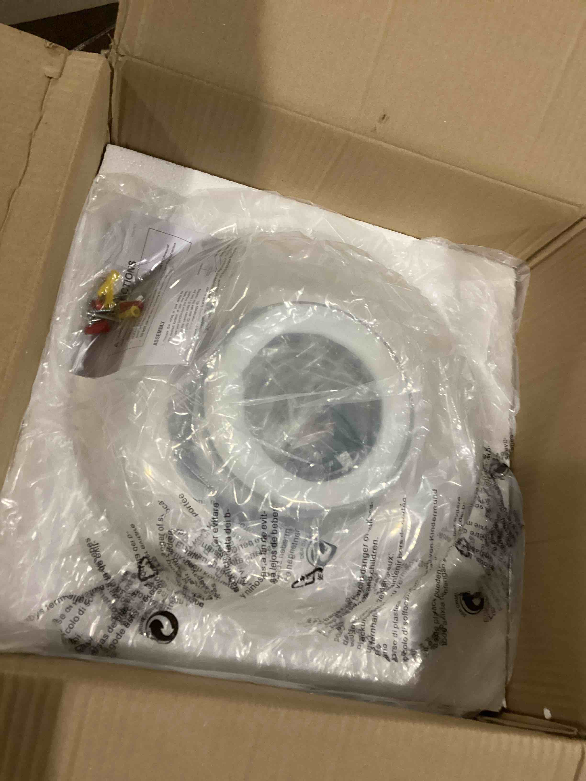 https://s3.amazonaws.com/lotting-images-prod/bidfta/ORG6697280_1727291433853.jpeg