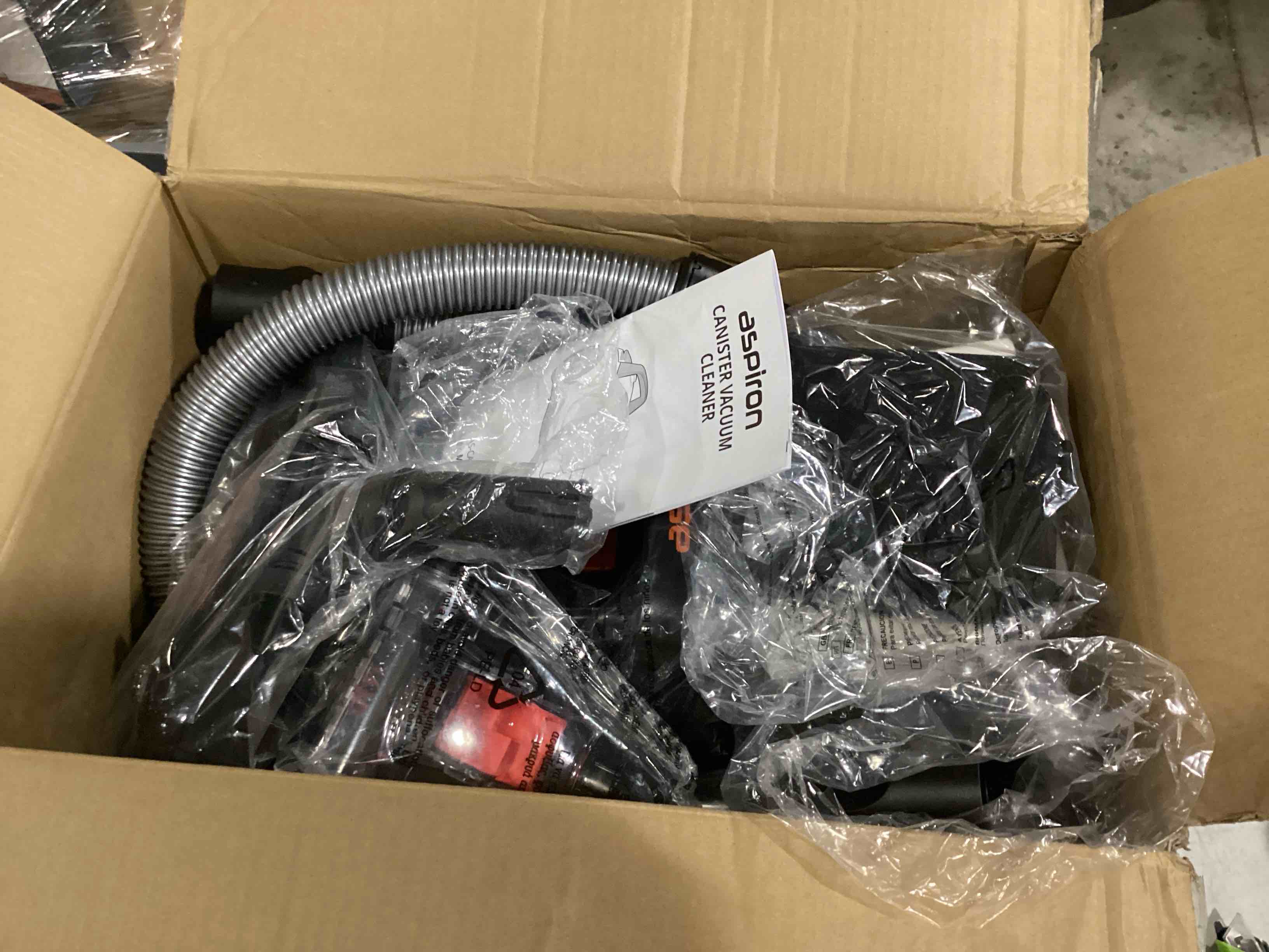 https://s3.amazonaws.com/lotting-images-prod/bidfta/ORG6698264_1724942351499.jpeg