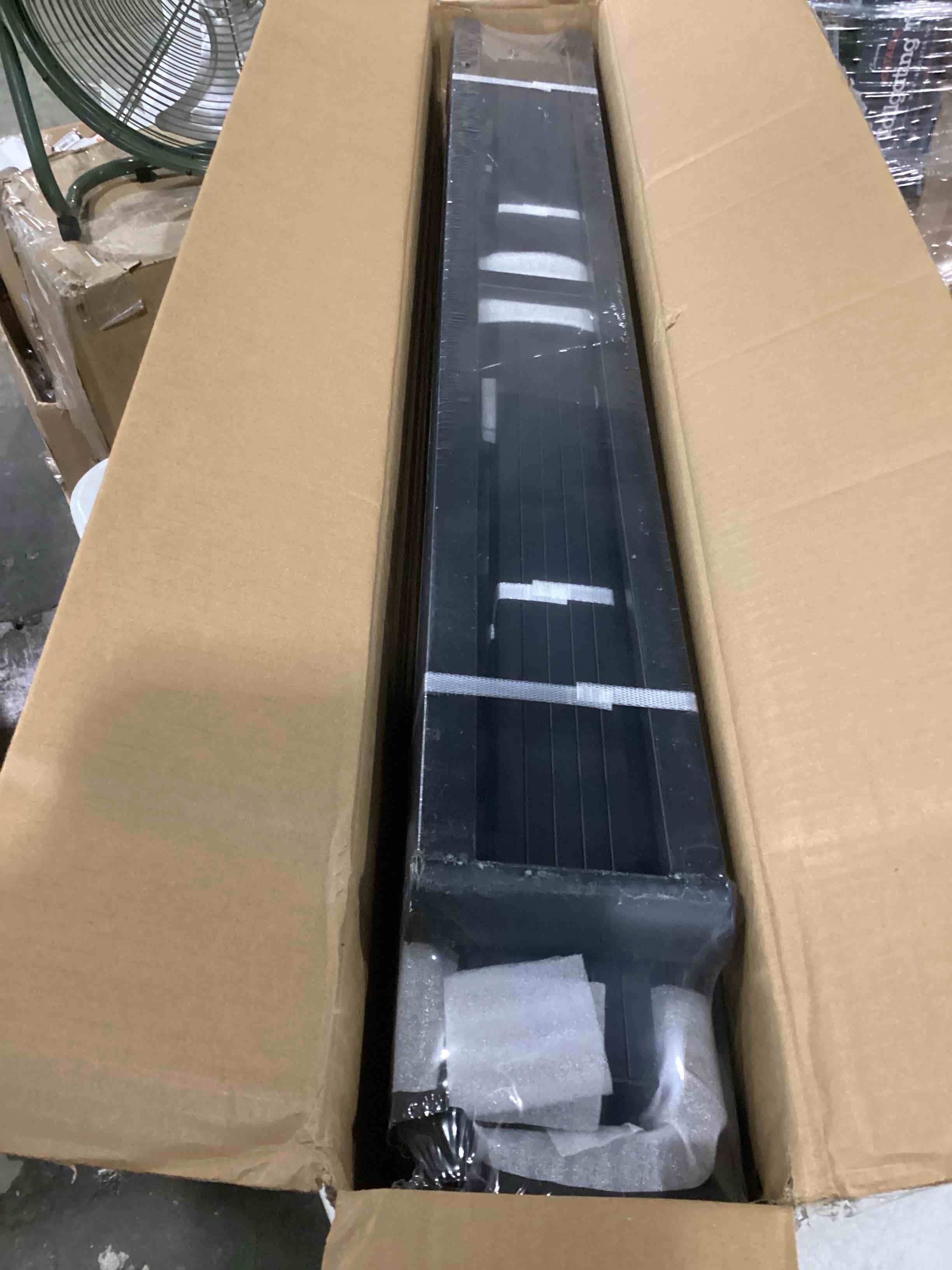 https://s3.amazonaws.com/lotting-images-prod/bidfta/ORG6698271_1724943868159.jpeg