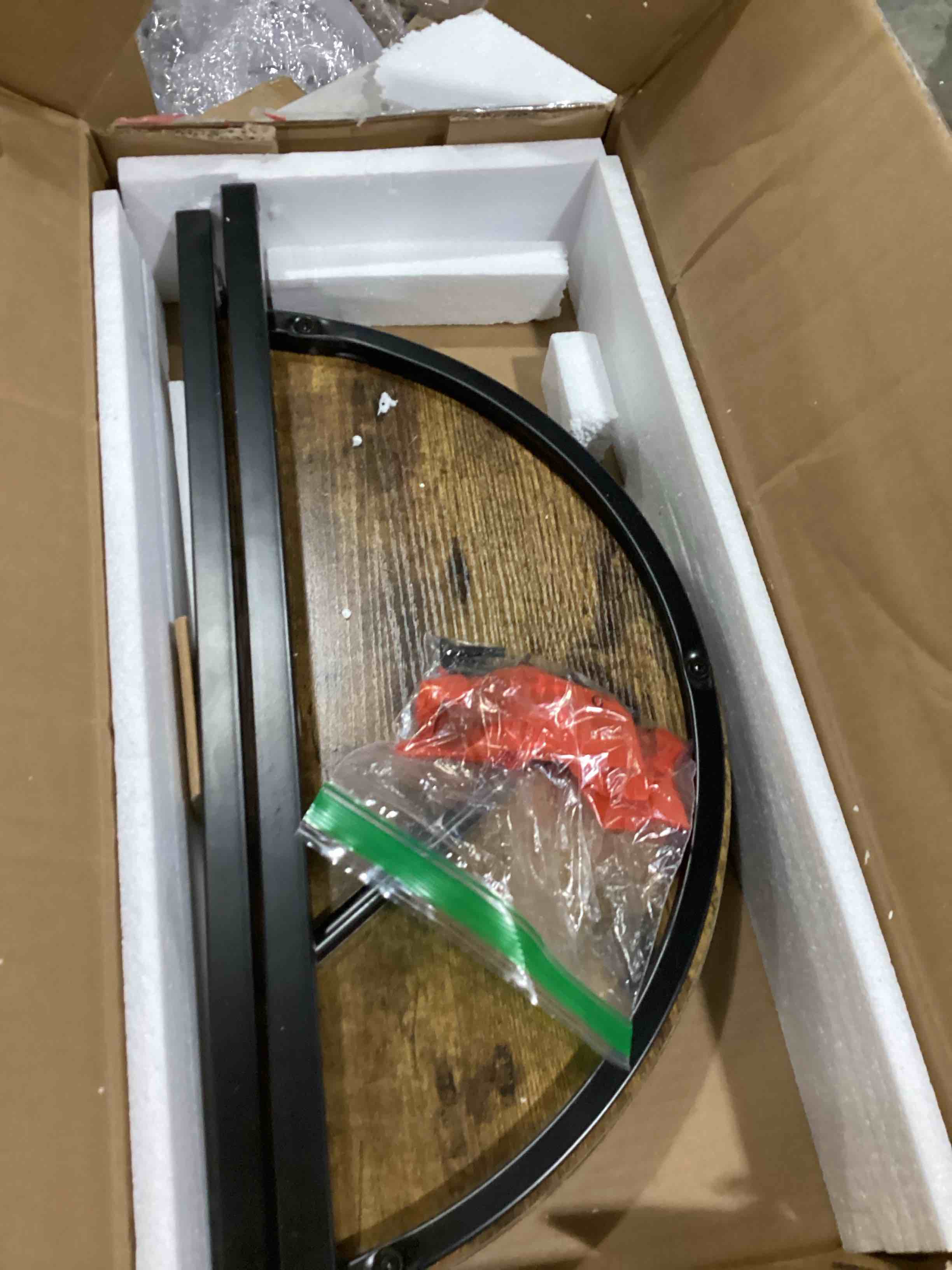 https://s3.amazonaws.com/lotting-images-prod/bidfta/ORG6700282_1725389263771.jpeg