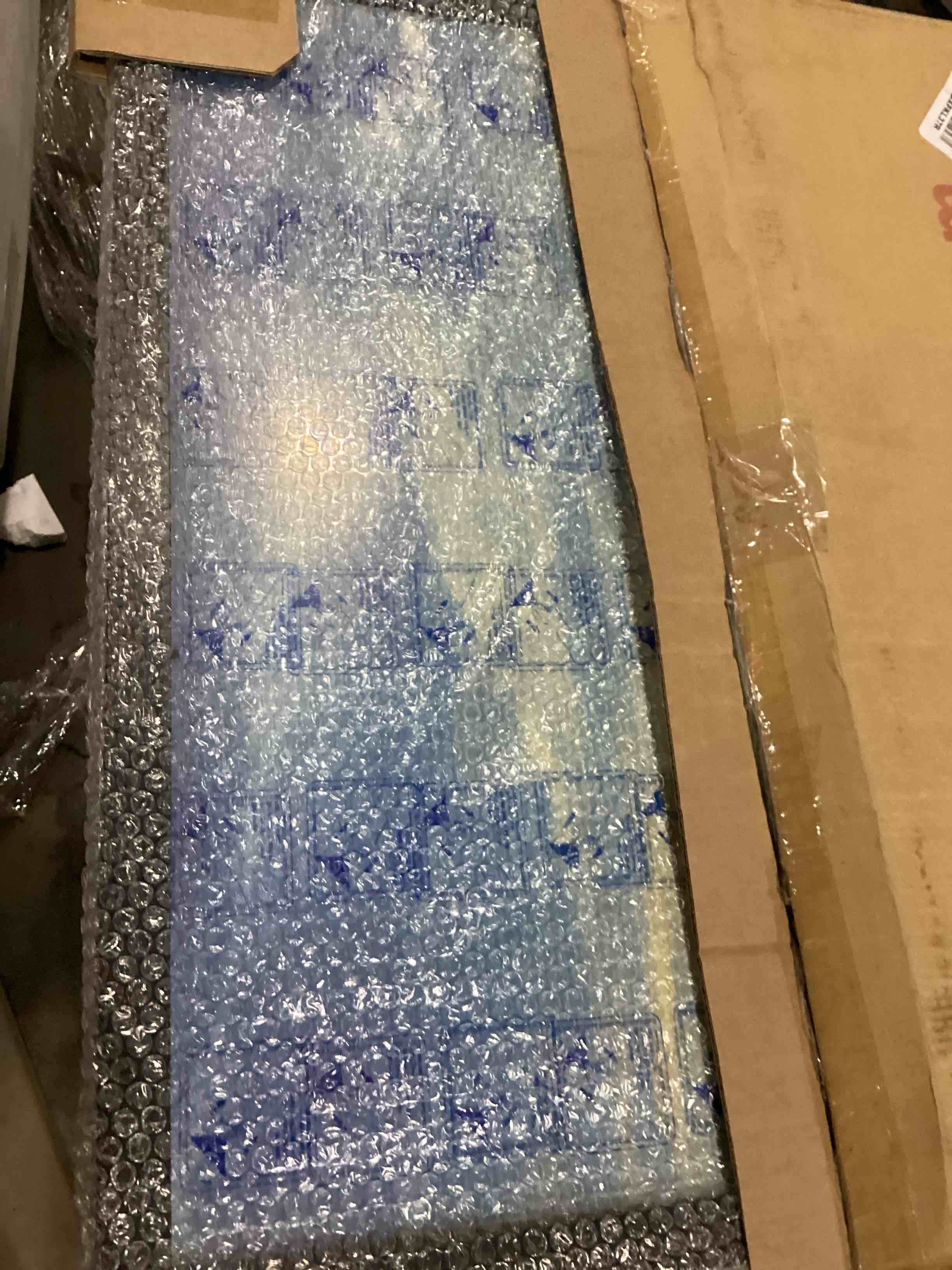 https://s3.amazonaws.com/lotting-images-prod/bidfta/ORG6700319_1725452516386.jpeg