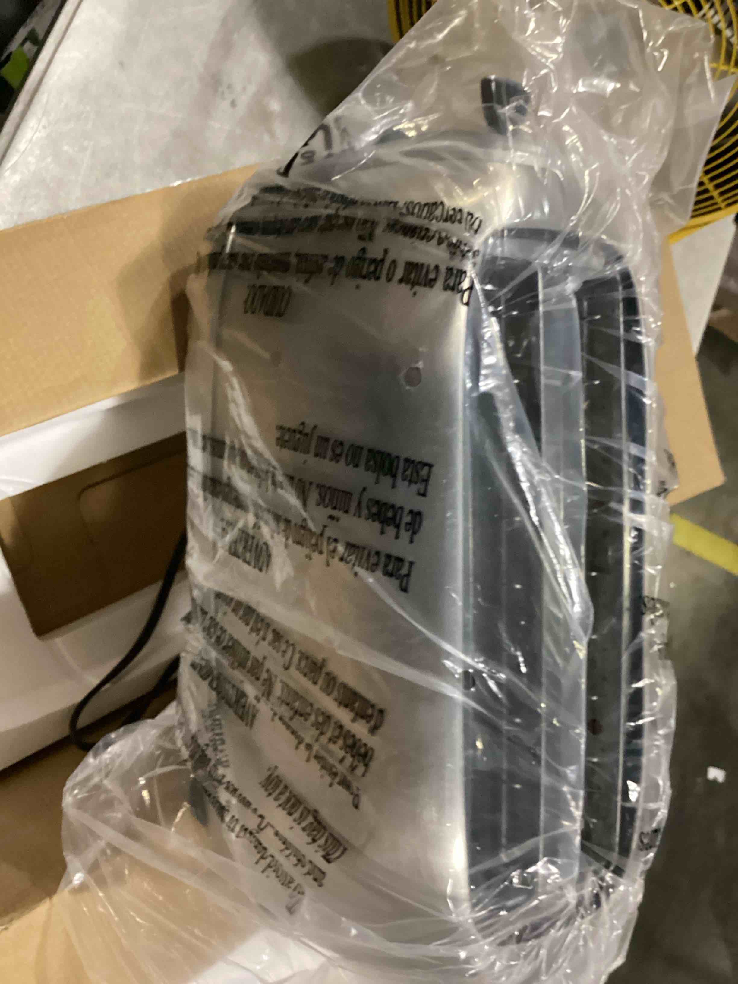 Oster Long Slot 4Slice Toaster, Stainless Steel (TSSTTR6330NP)