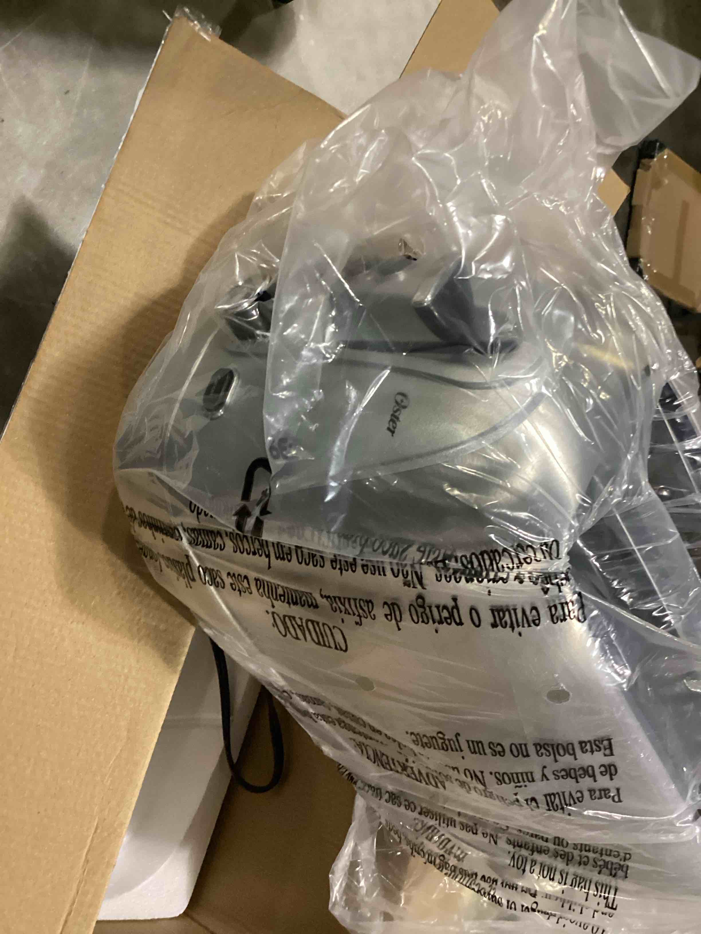 Oster Long Slot 4Slice Toaster, Stainless Steel (TSSTTR6330NP)