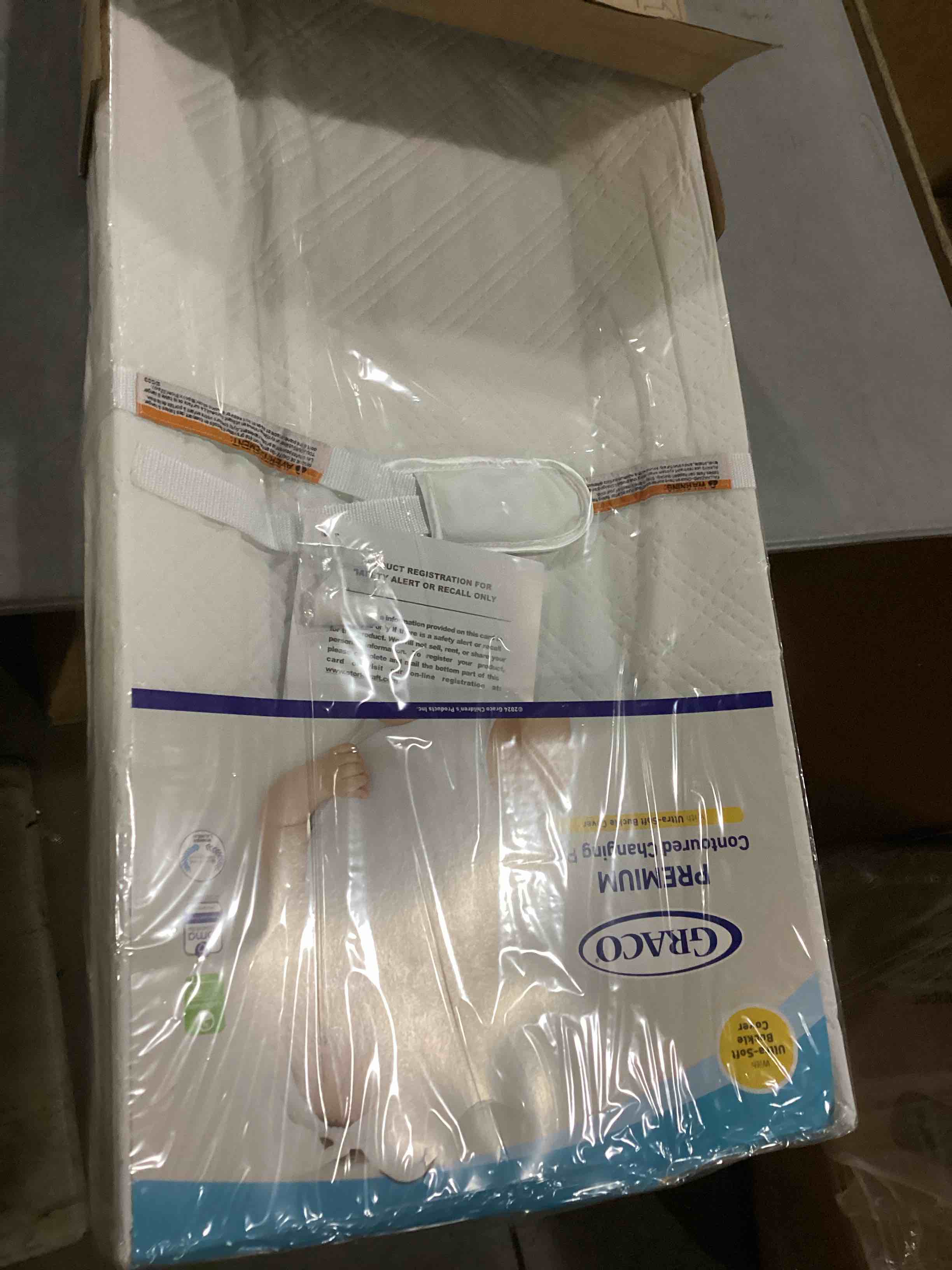 https://s3.amazonaws.com/lotting-images-prod/bidfta/ORG6702718_1724869553522.jpeg