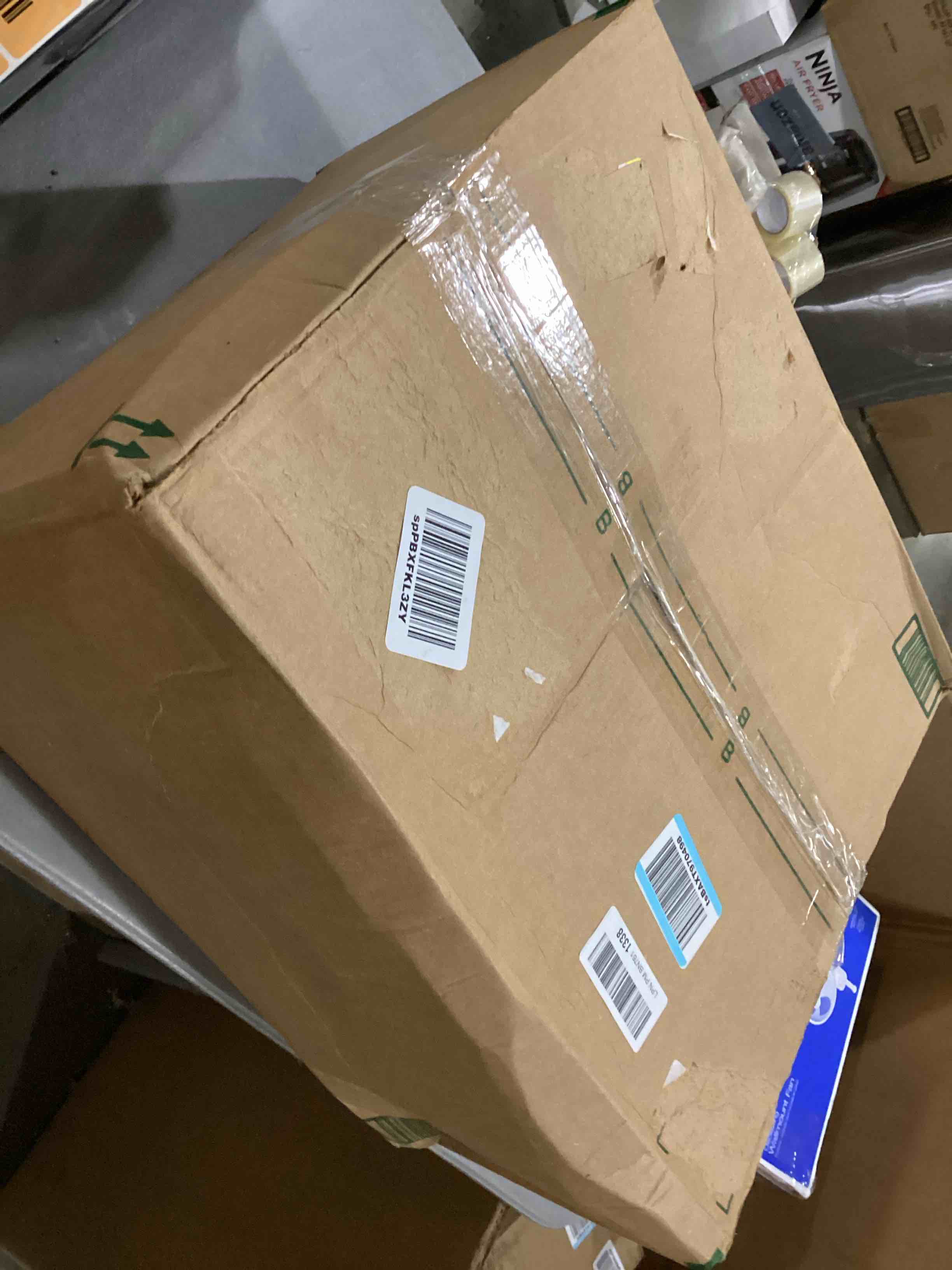 https://s3.amazonaws.com/lotting-images-prod/bidfta/ORG6702977_1725453851615.jpeg