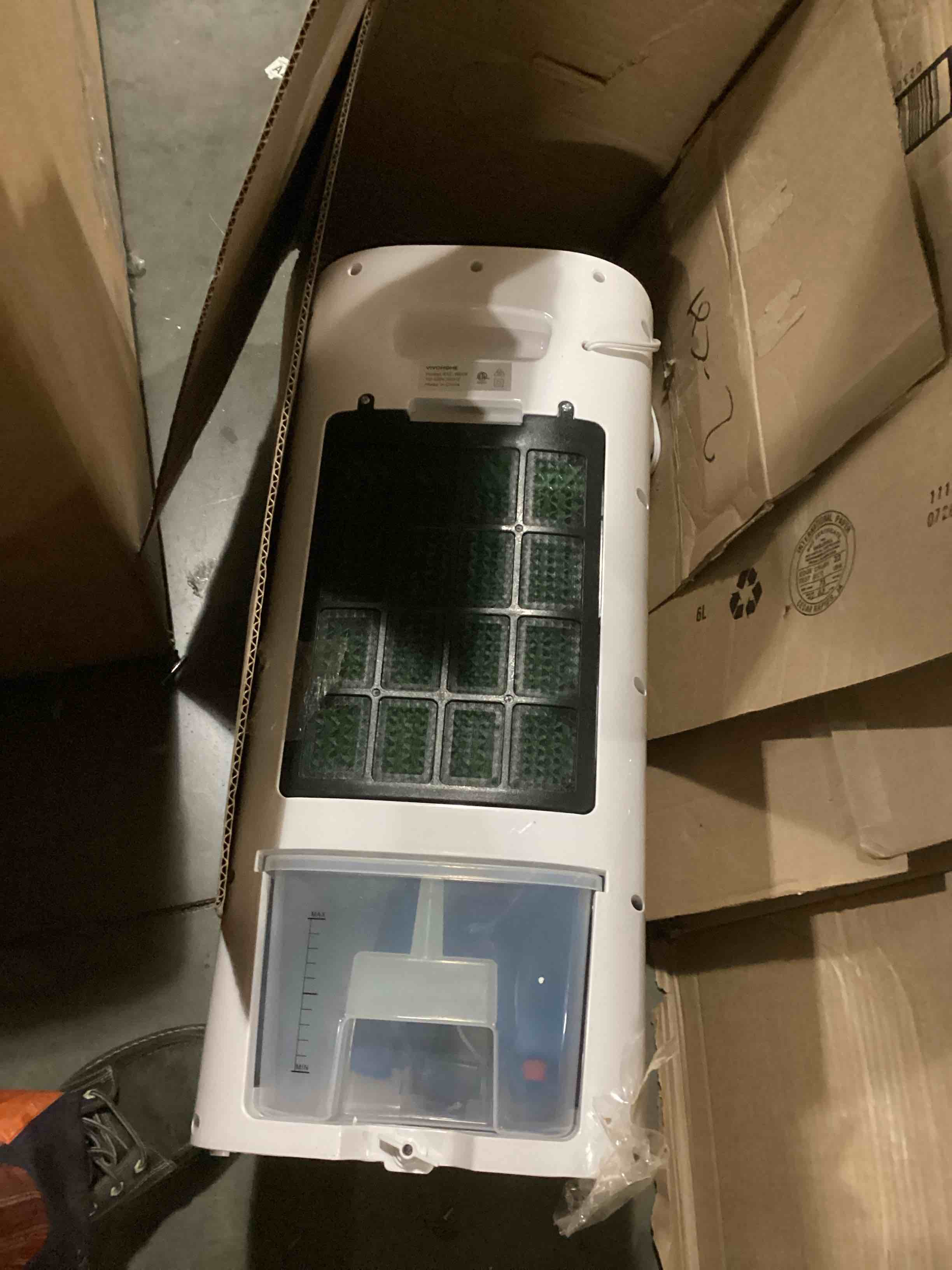https://s3.amazonaws.com/lotting-images-prod/bidfta/ORG6703013_1725465022952.jpeg