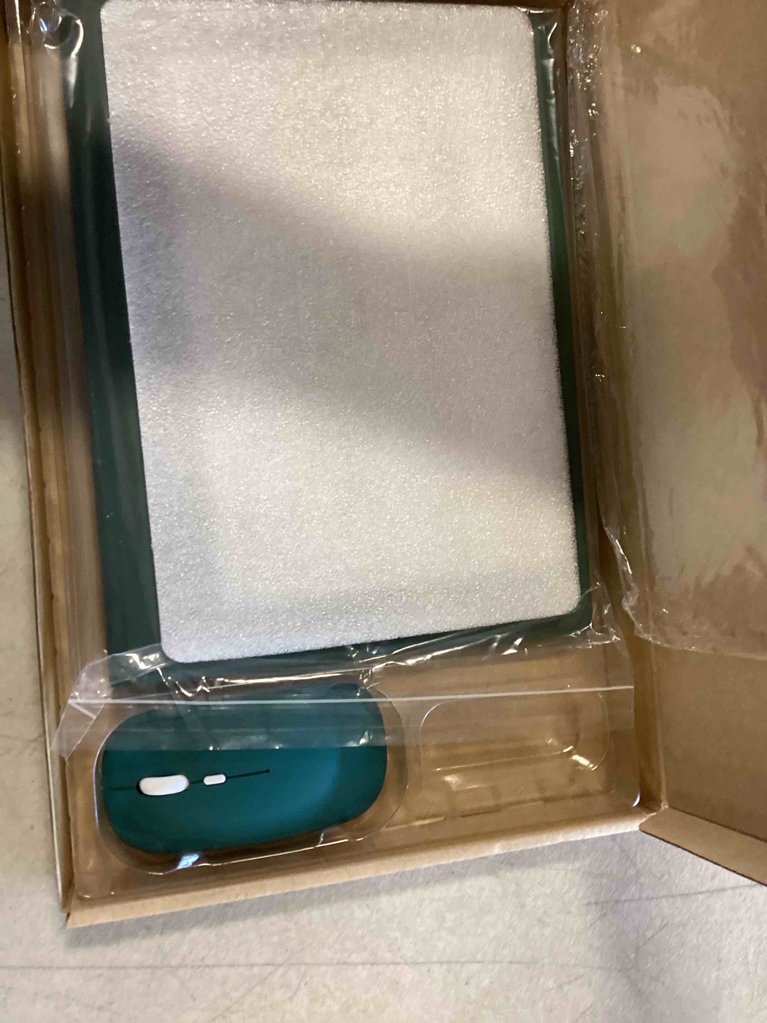 https://s3.amazonaws.com/lotting-images-prod/bidfta/ORG6704174_1719585867984.jpeg